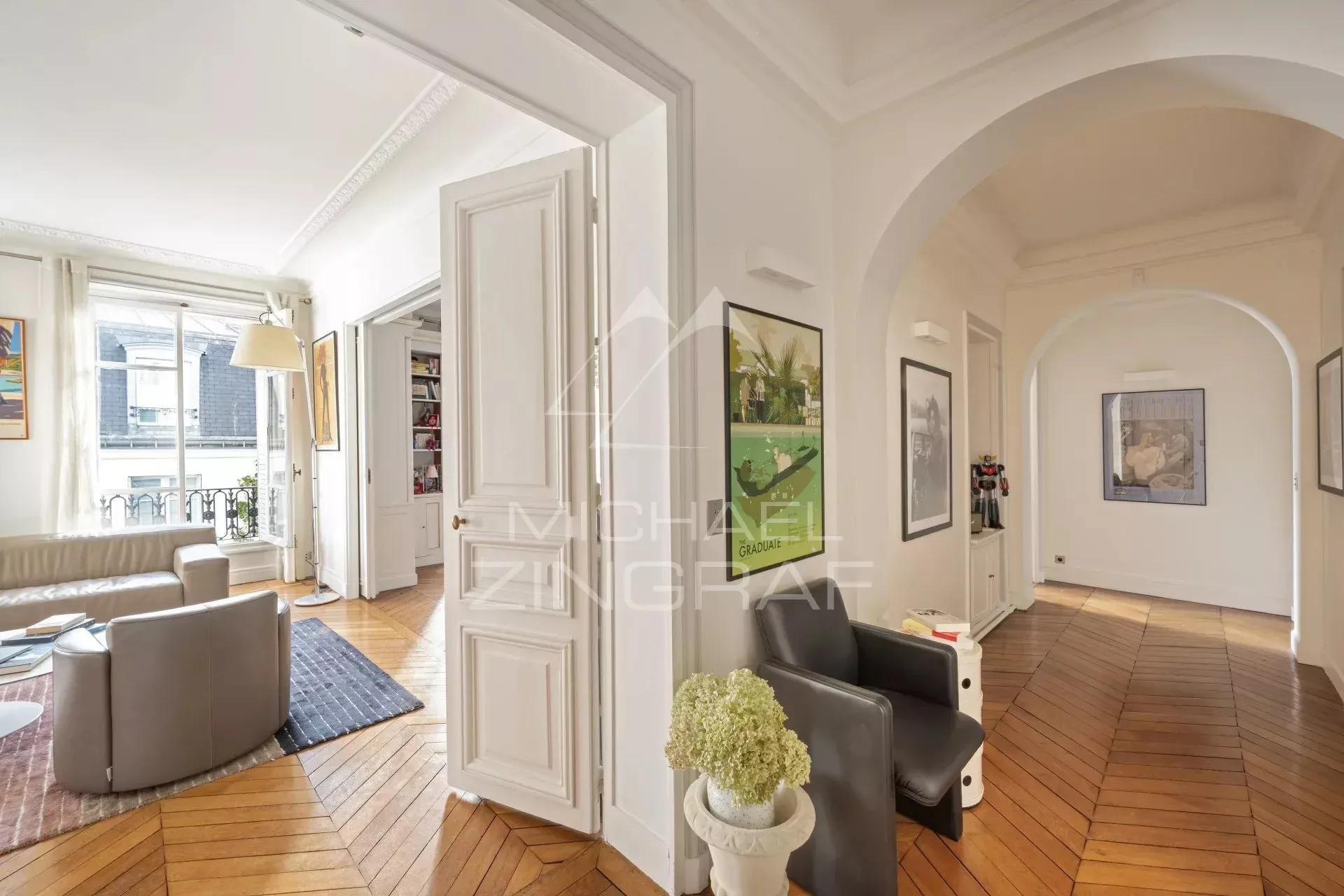 Location - Appartement - 2 chambres - Rue de l'Université Paris 7 - 6