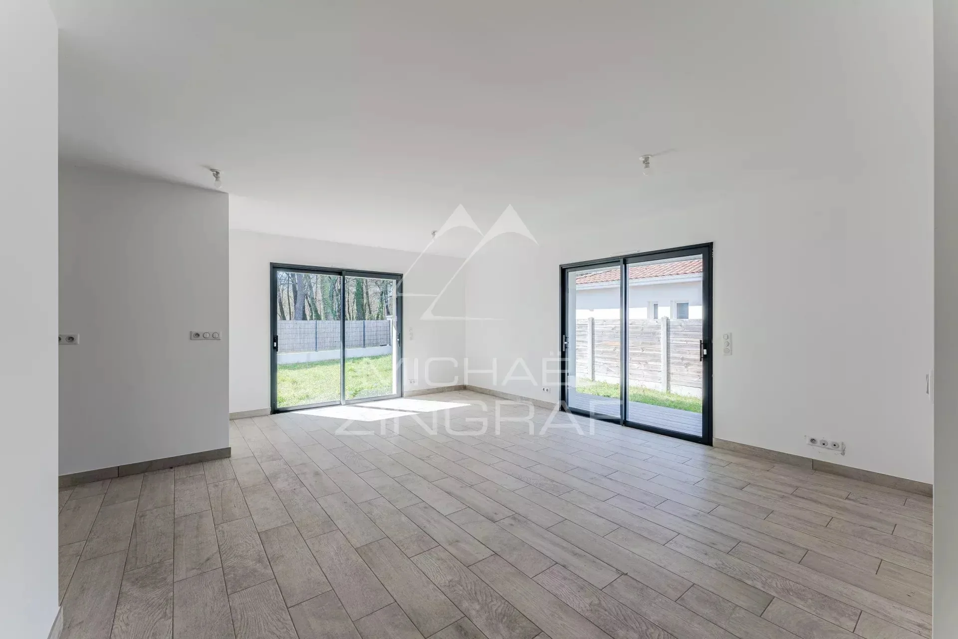 À Deux Pas du Bassin – Maison de 100 m² avec Jardin et Garage - 2