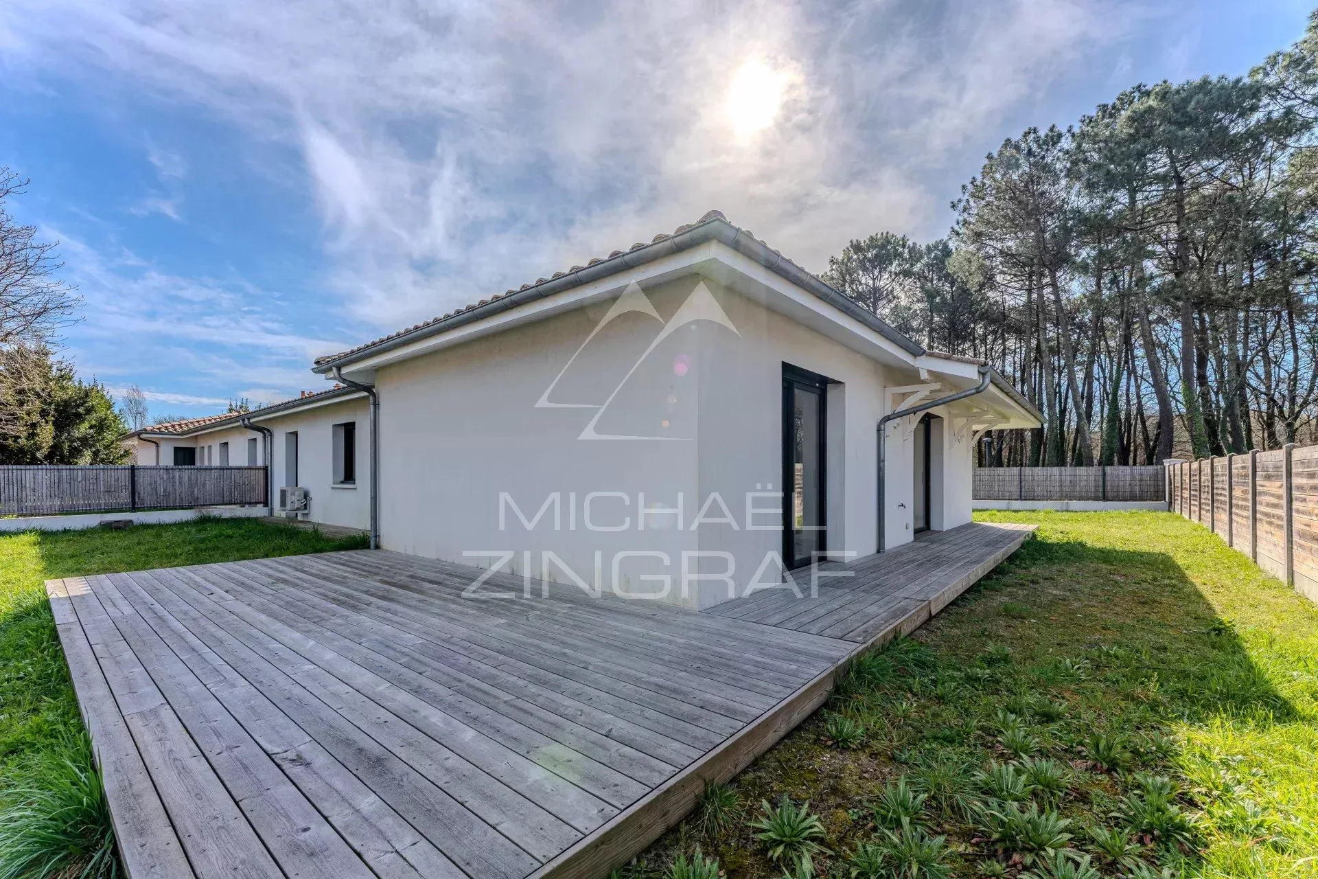 À Deux Pas du Bassin – Maison de 100 m² avec Jardin et Garage - 11