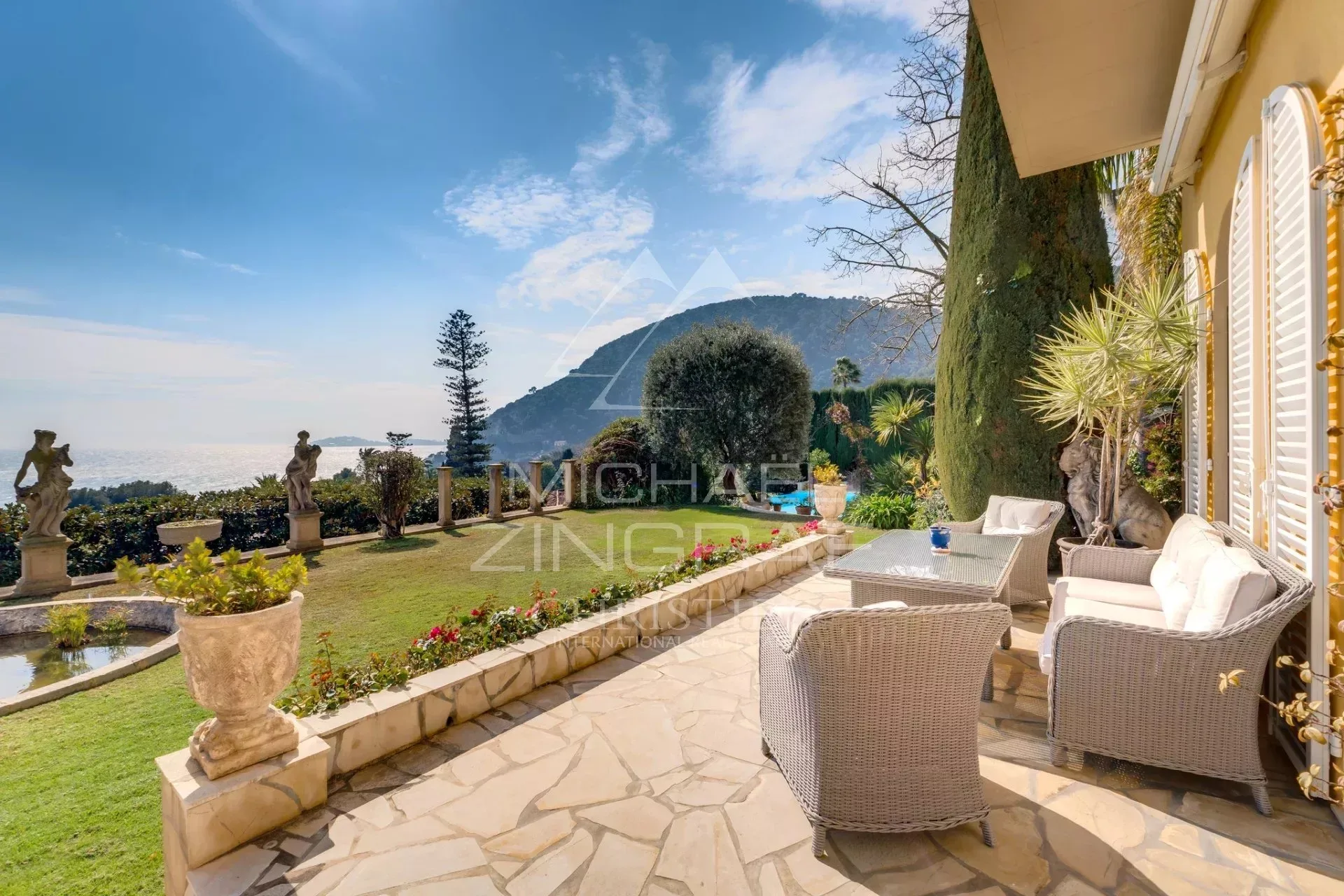 Eze sur Mer - Villa de style italien face à la mer - 12