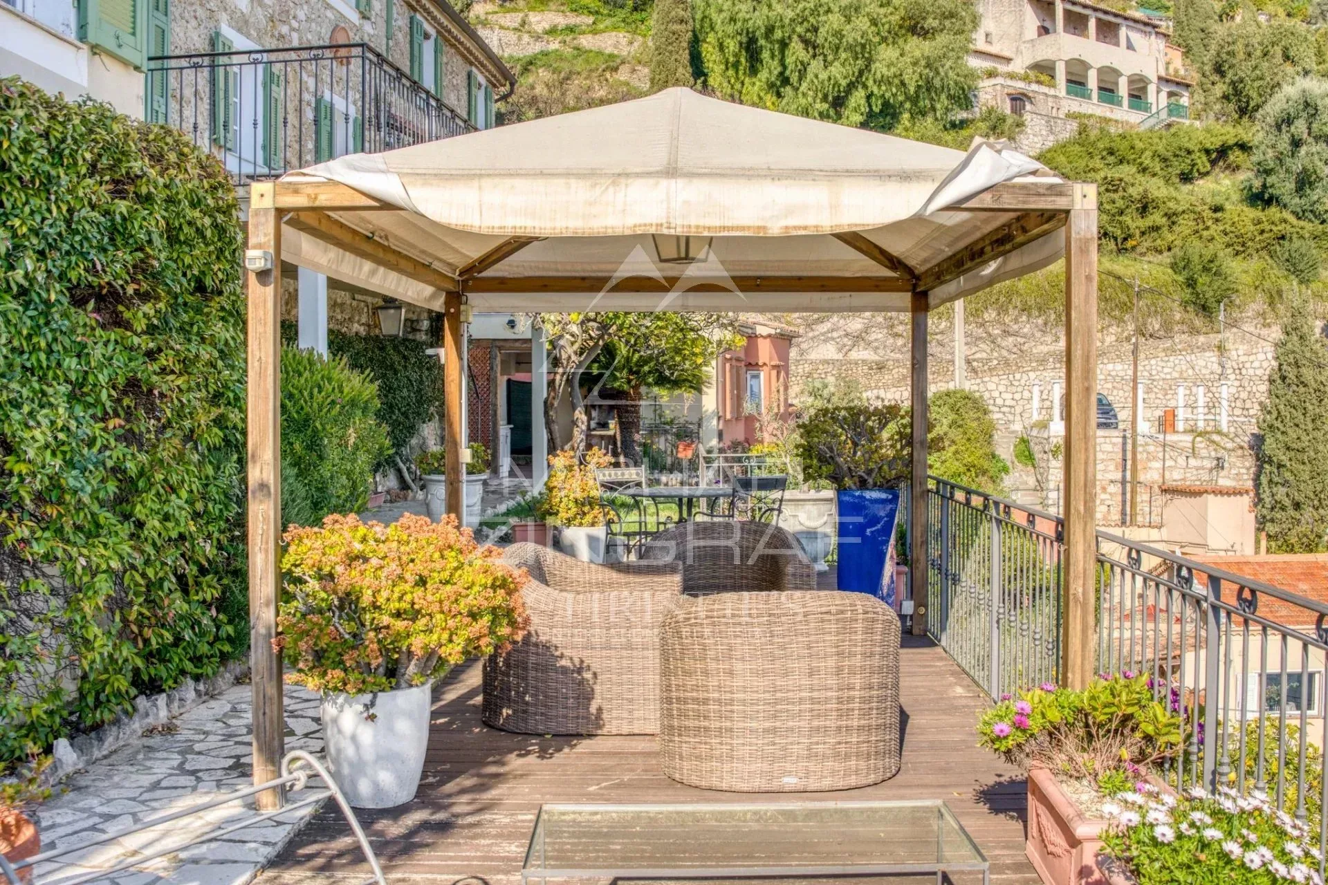 Roquebrune-Cap-Martin – Villa d’exception avec vue panoramique sur la mer - 12