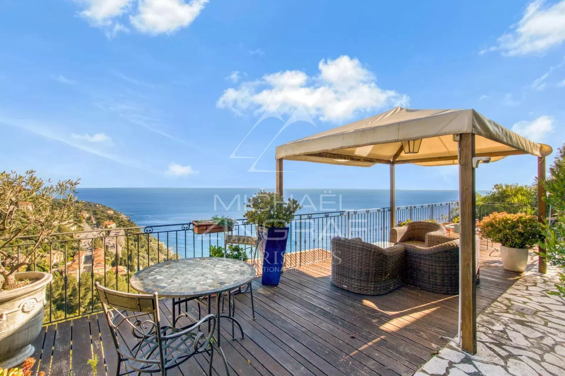 Roquebrune-Cap-Martin – Villa d’exception avec vue panoramique sur la mer - 15