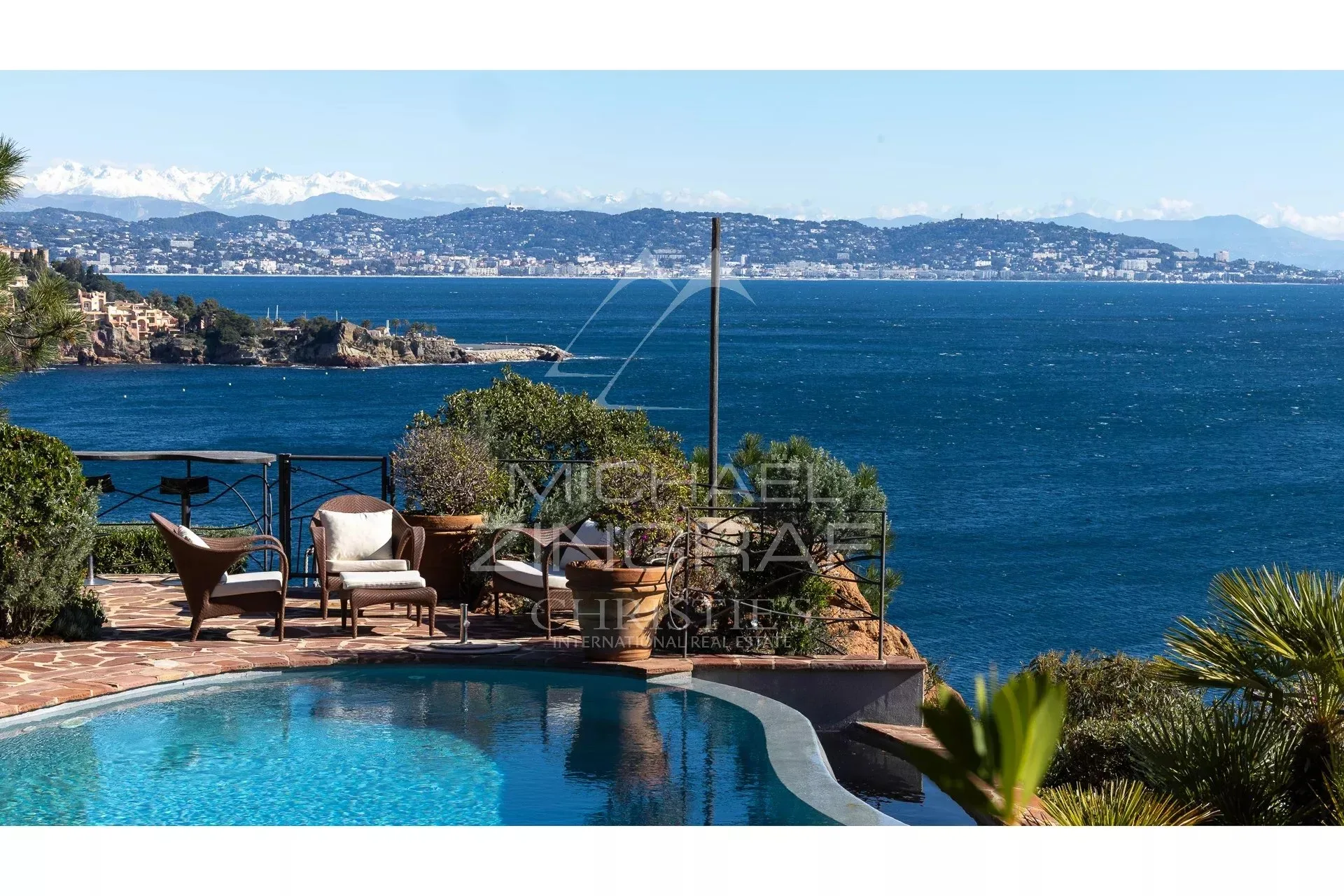 Co-Exclusivité - Theoule sur mer Proche Cannes - Pieds dans l'eau - 3