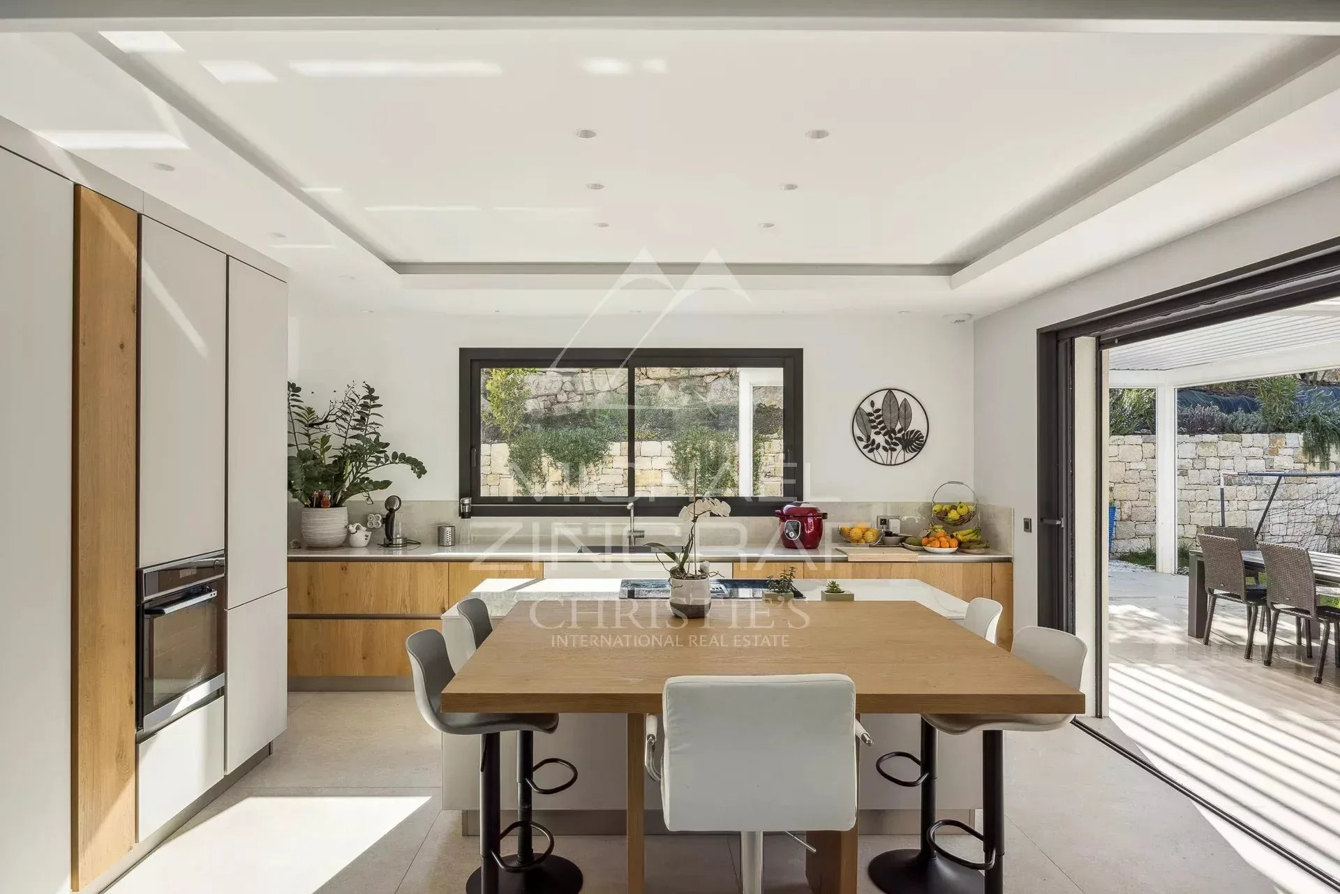 Villa Contemporaine dans un Secteur Résidentiel Prisè à Roquefort-les-Pins - 6
