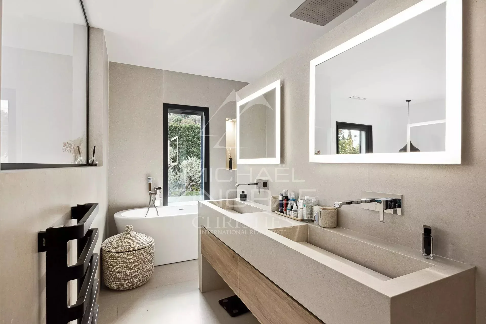 Saint-Paul de Vence - Contemporaine à pied du village - 10