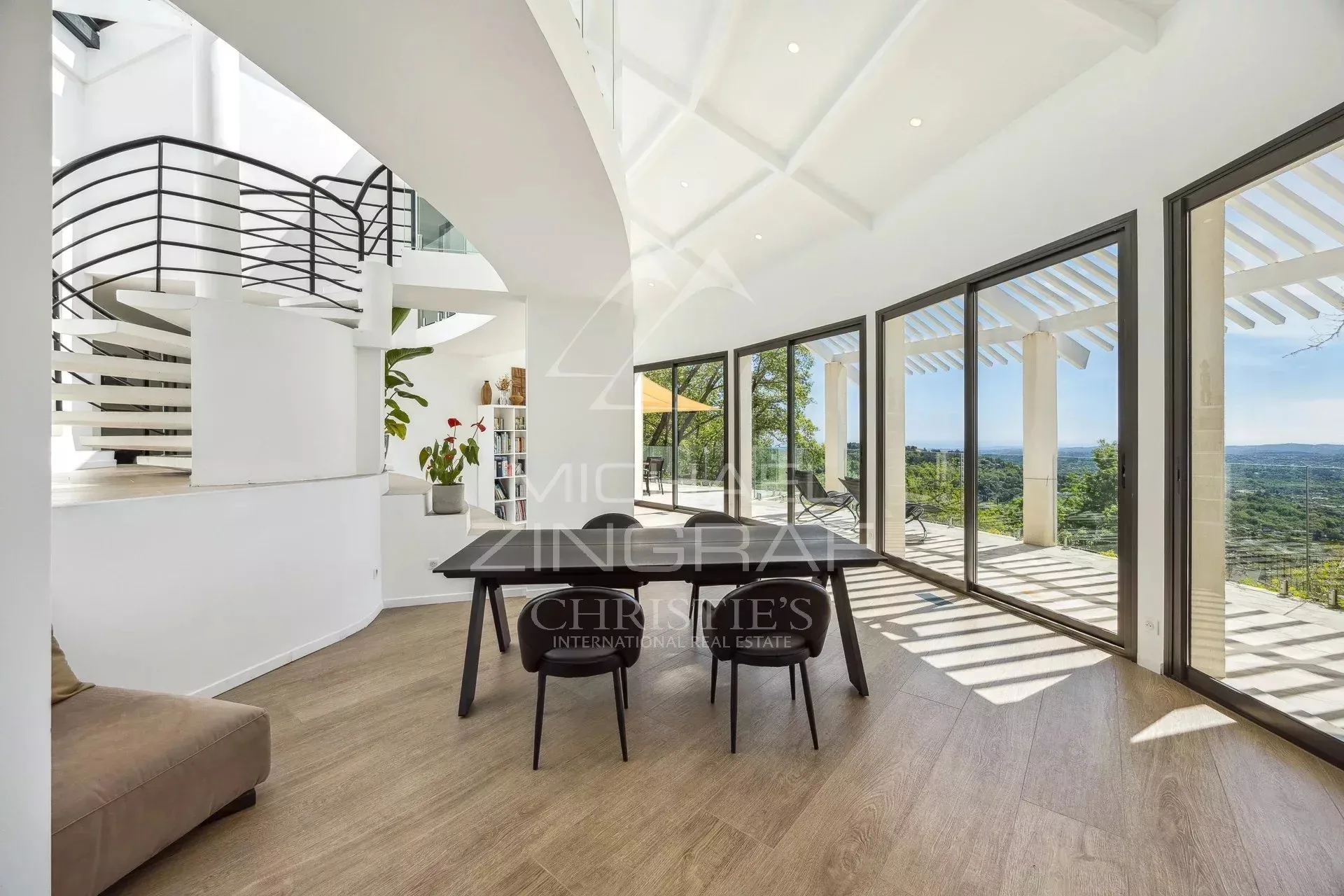 Lumineuse villa contemporaine - 4