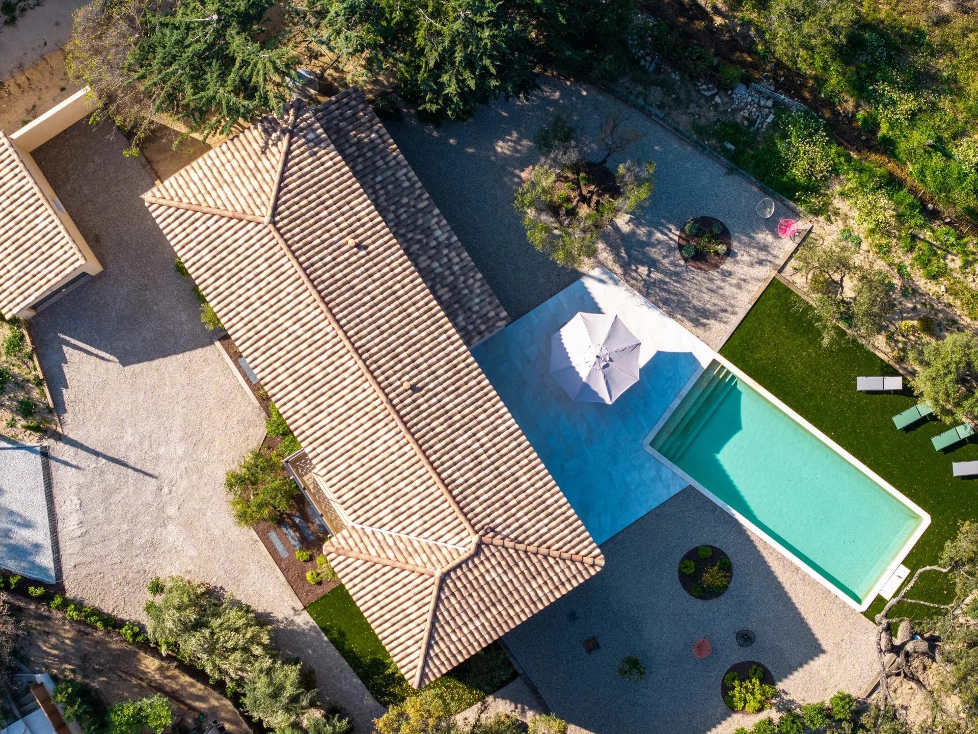 MAGNIFIQUE VILLA NEUVE - PISCINE - PLAN DE LA TOUR - 17