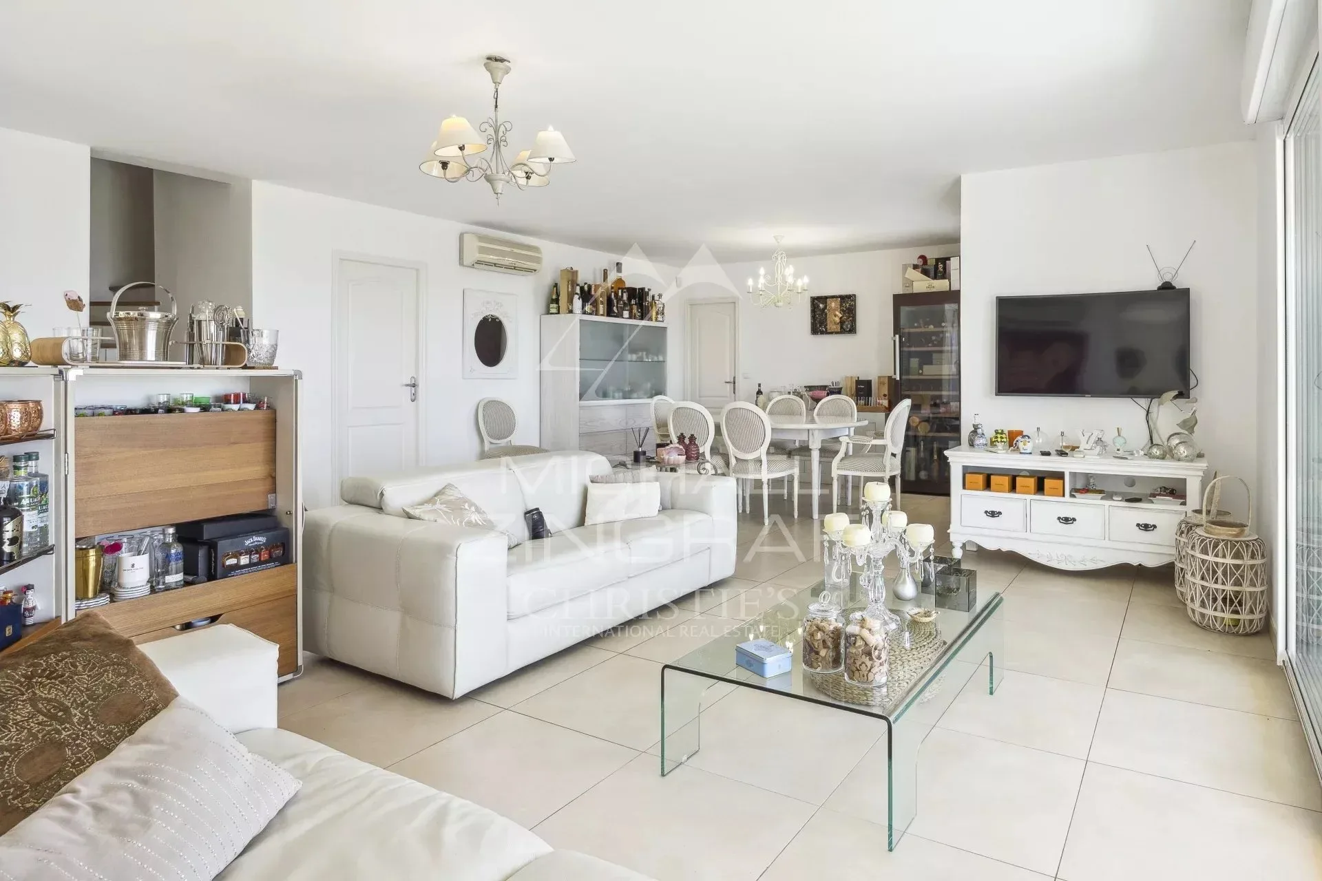Mandelieu Les Termes , villa une mer - domaine fermé - 6