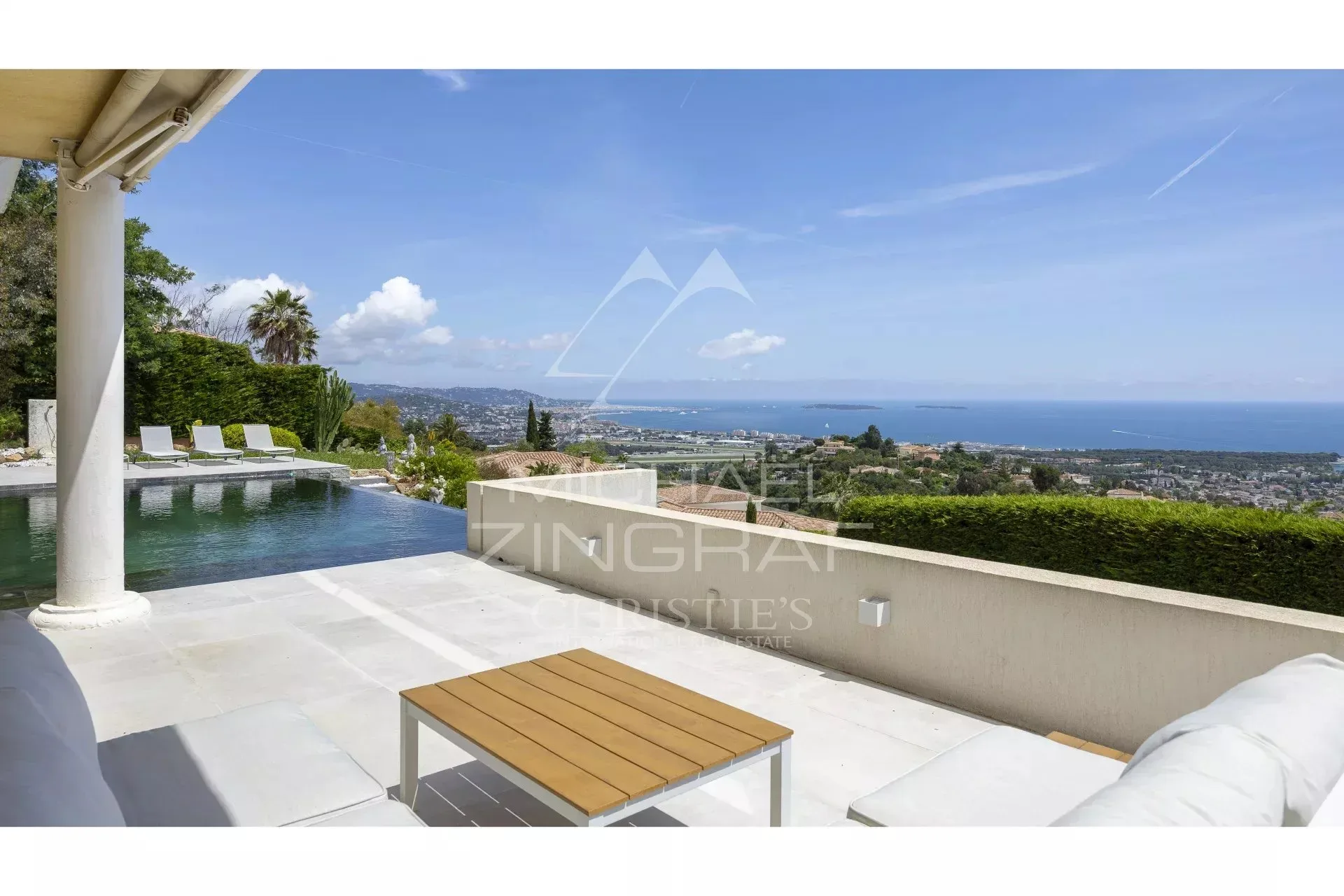 Mandelieu Les Termes , villa une mer - domaine fermé - 3
