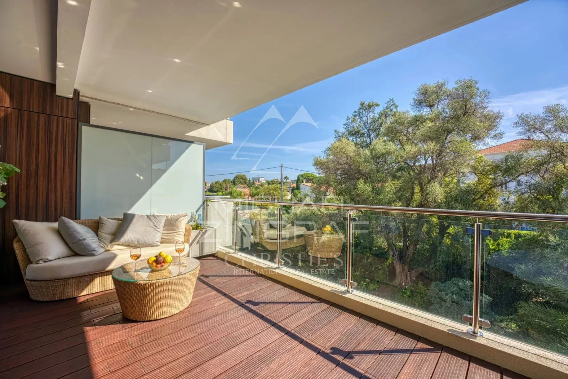 Appartement d'Exception avec Terrasses Panoramiques et Prestations Haut de Gamme - 20