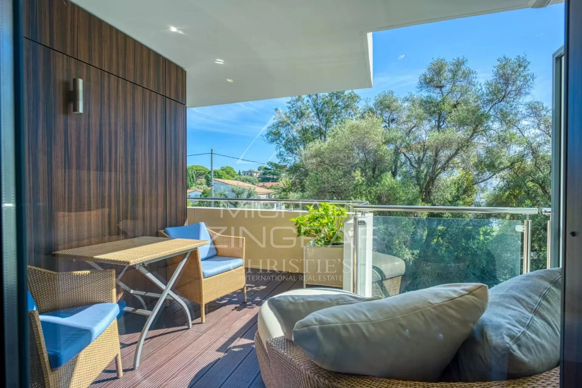 Appartement d'Exception avec Terrasses Panoramiques et Prestations Haut de Gamme - 22