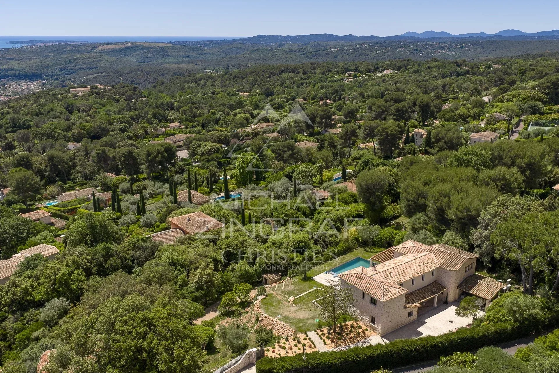 Provençale rénovée avec vue panoramique mer et village - 3