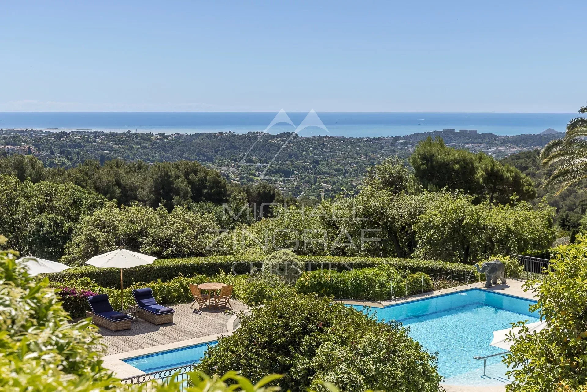 Co-Exclusivité: Propriété d'exception sur 1HA de terrain - 6