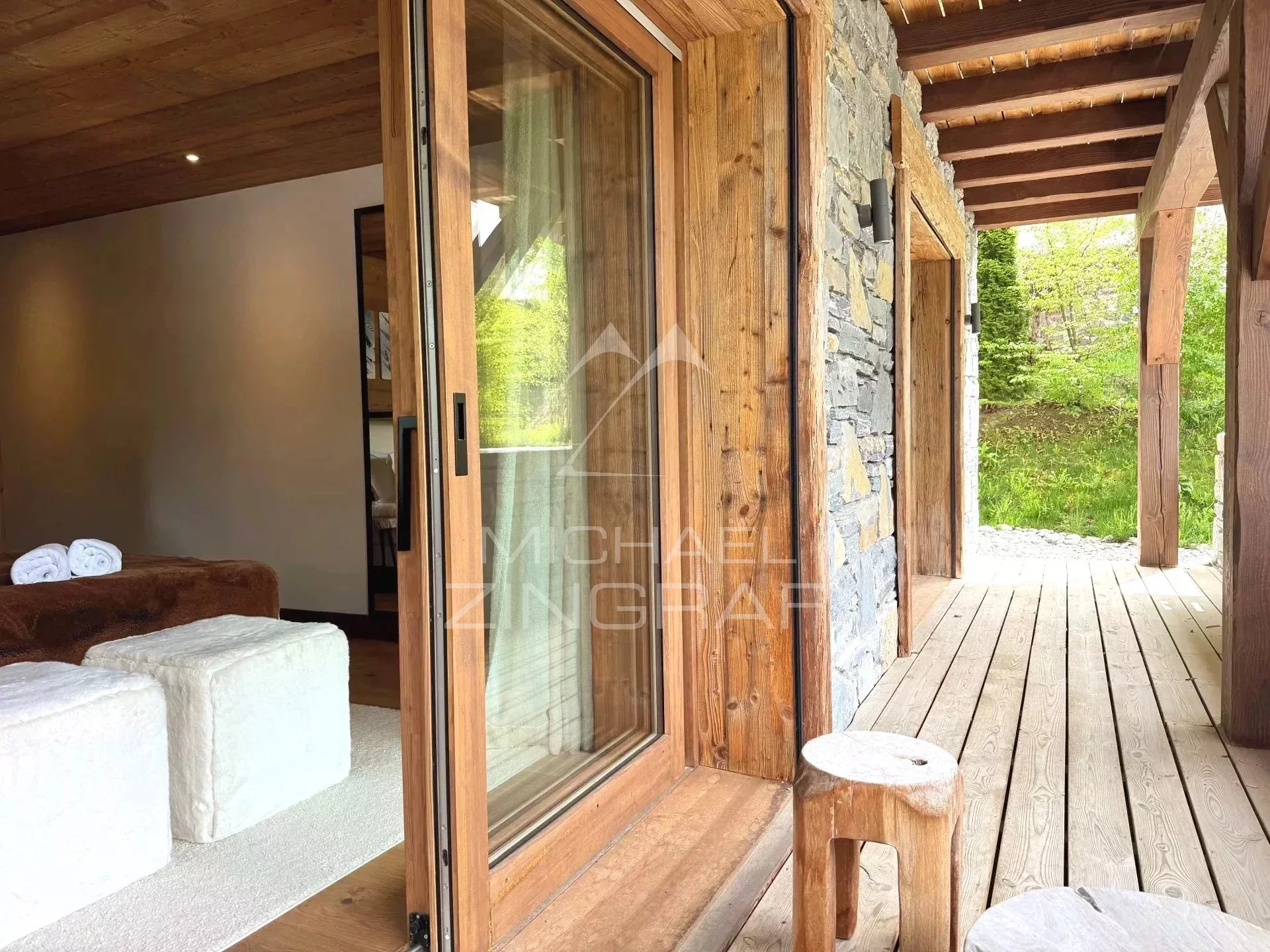 Chalet traditionnel Prestige récent - Proche village à pied - 9
