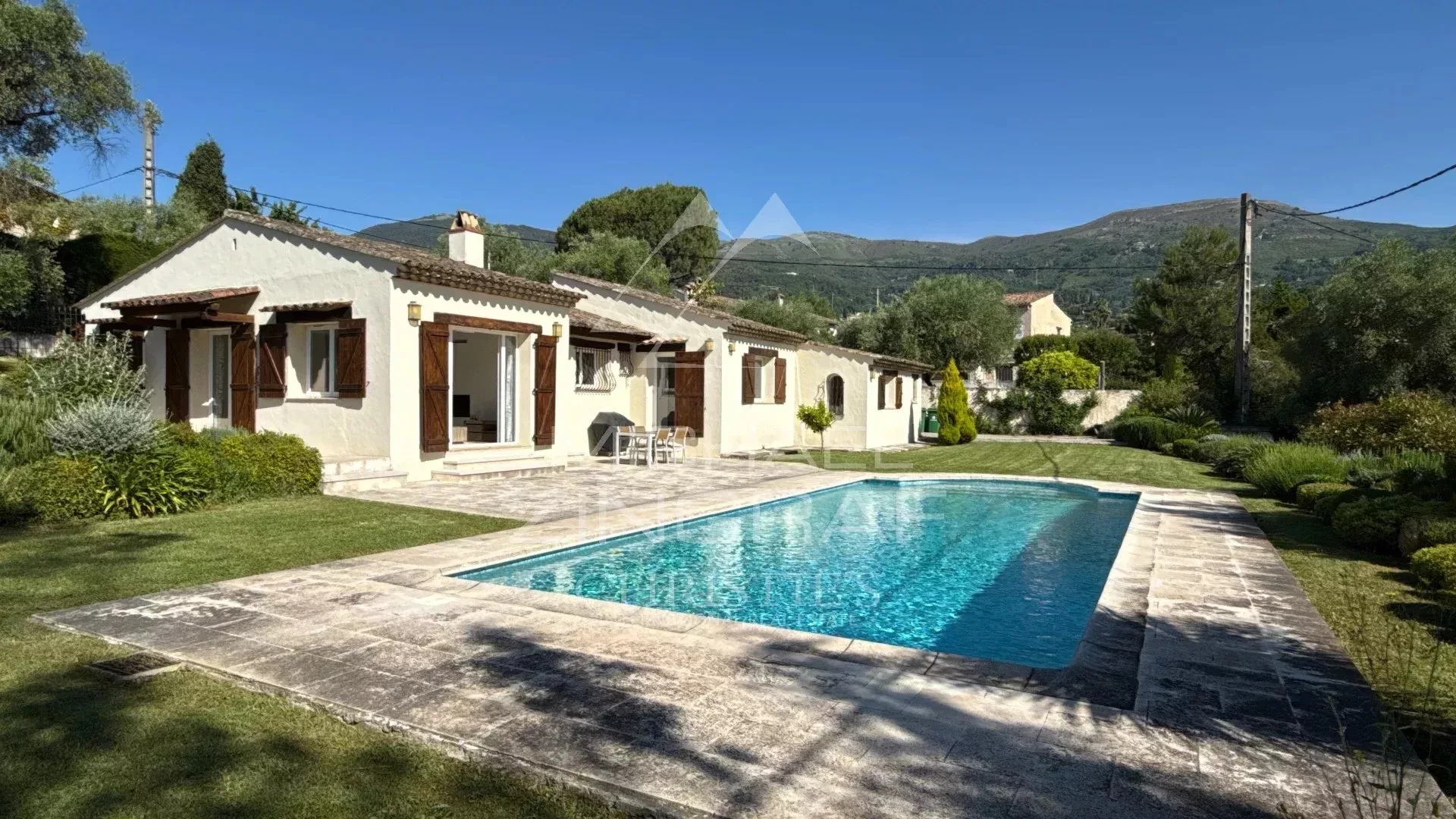 Tourrettes sur Loup/ Plain pied et calme absolu - 12