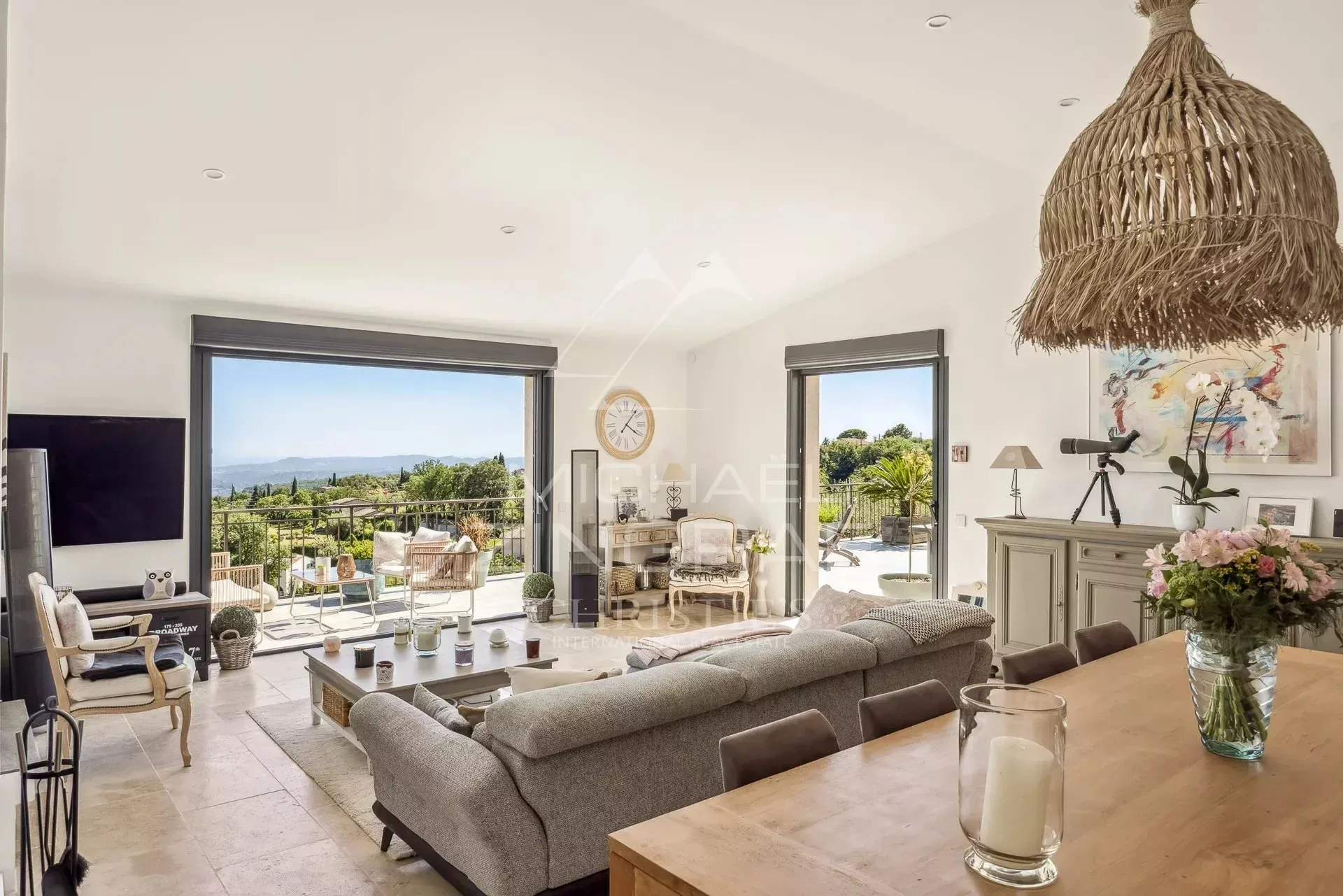 Tourrettes-sur-Loup : Charmante propriété avec vue mer panoramique - 8