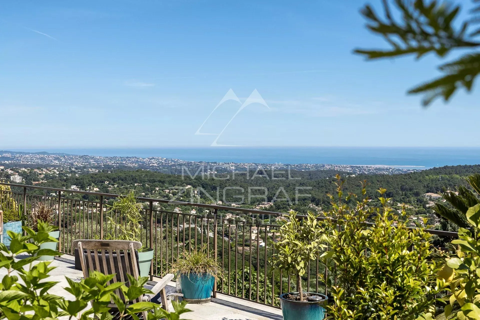 Tourrettes-sur-Loup : Charmante propriété avec vue mer panoramique - 5