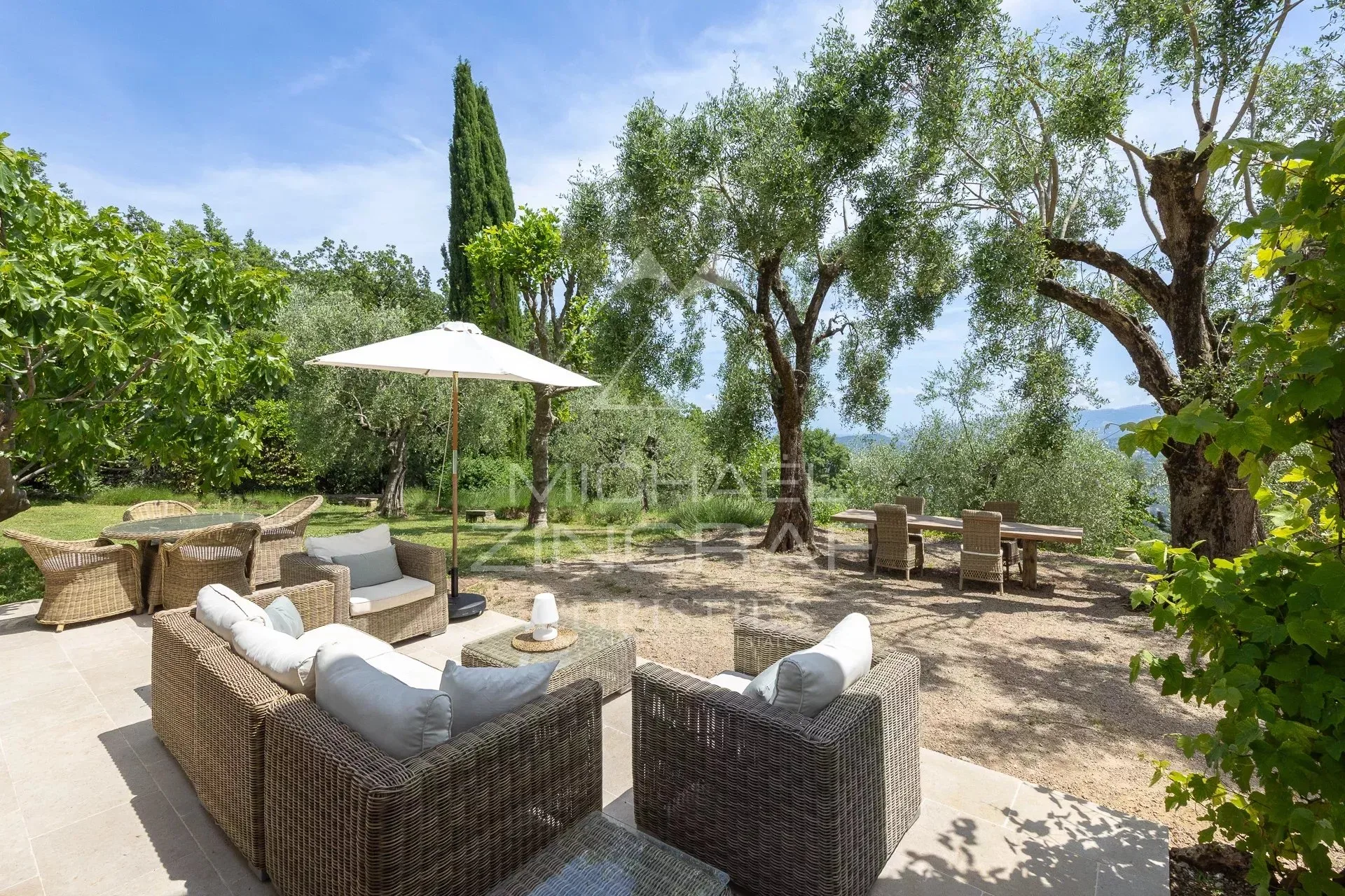 Domaine vue mer et lac, oliveraie , tennis avec villa  principale et pavillon d'hôtes. - 13