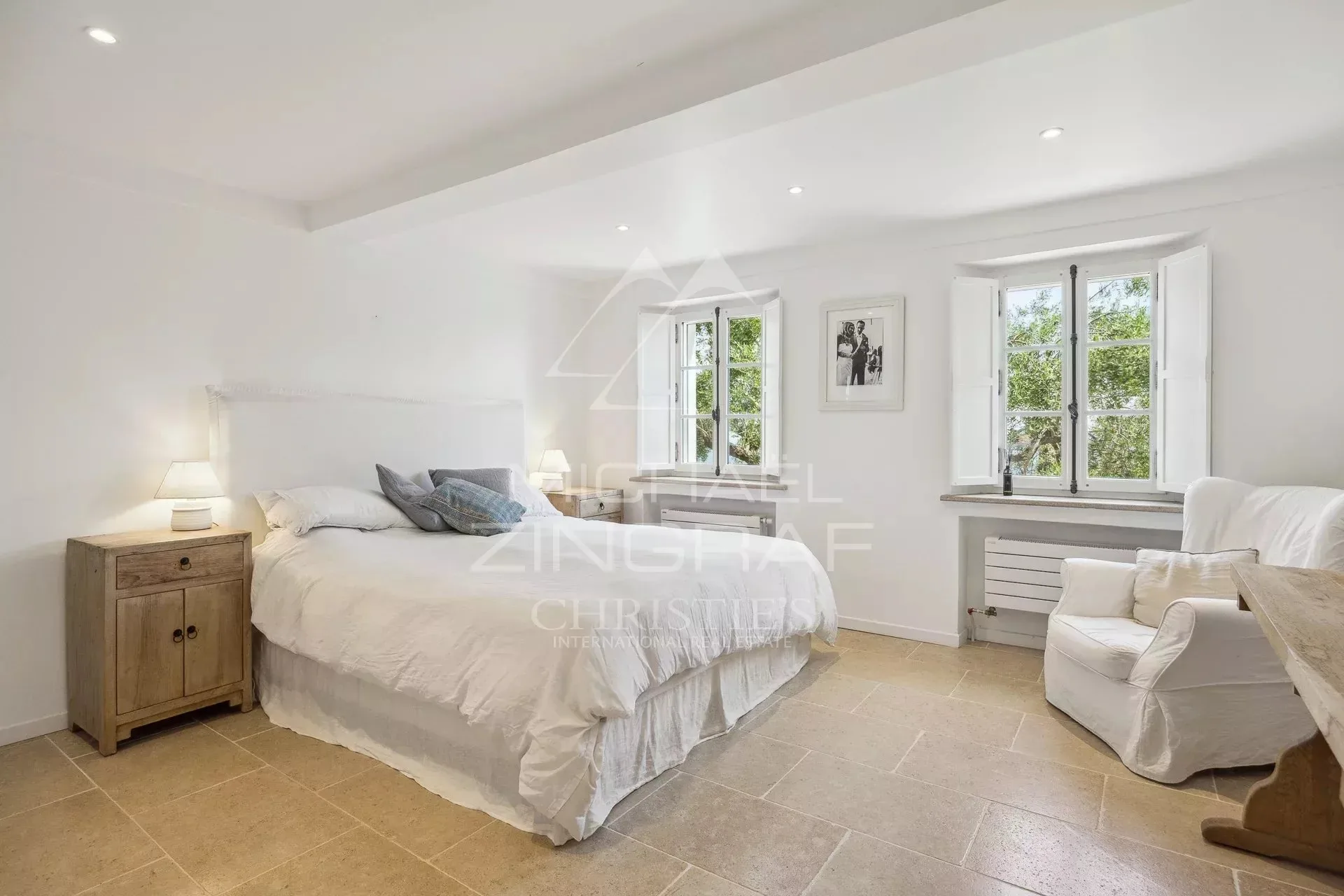 Domaine vue mer et lac, oliveraie , tennis avec villa  principale et pavillon d'hôtes. - 11