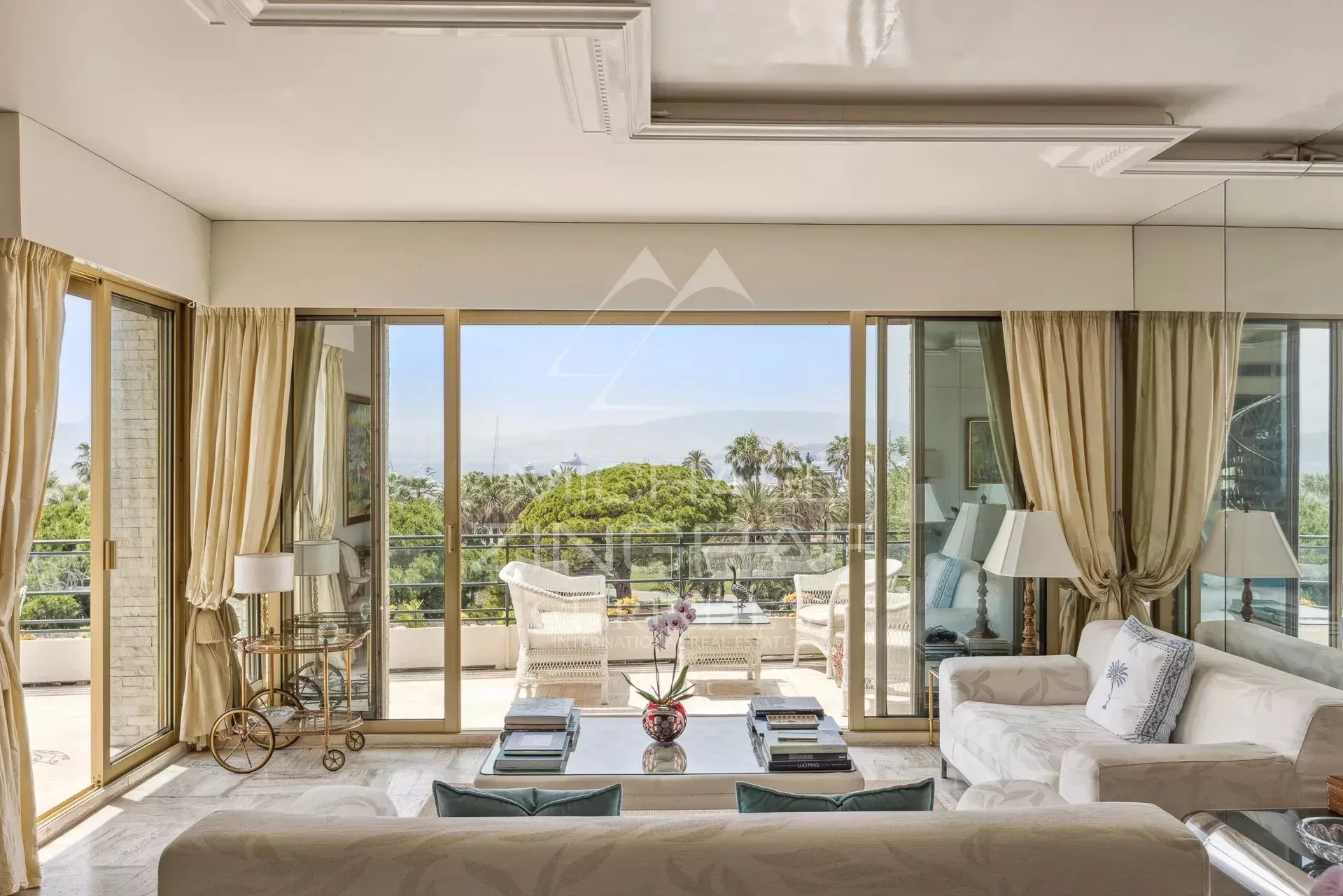 Cannes Pointe Croisette - Penthouse d’Exception – Vue Mer Panoramique - 4