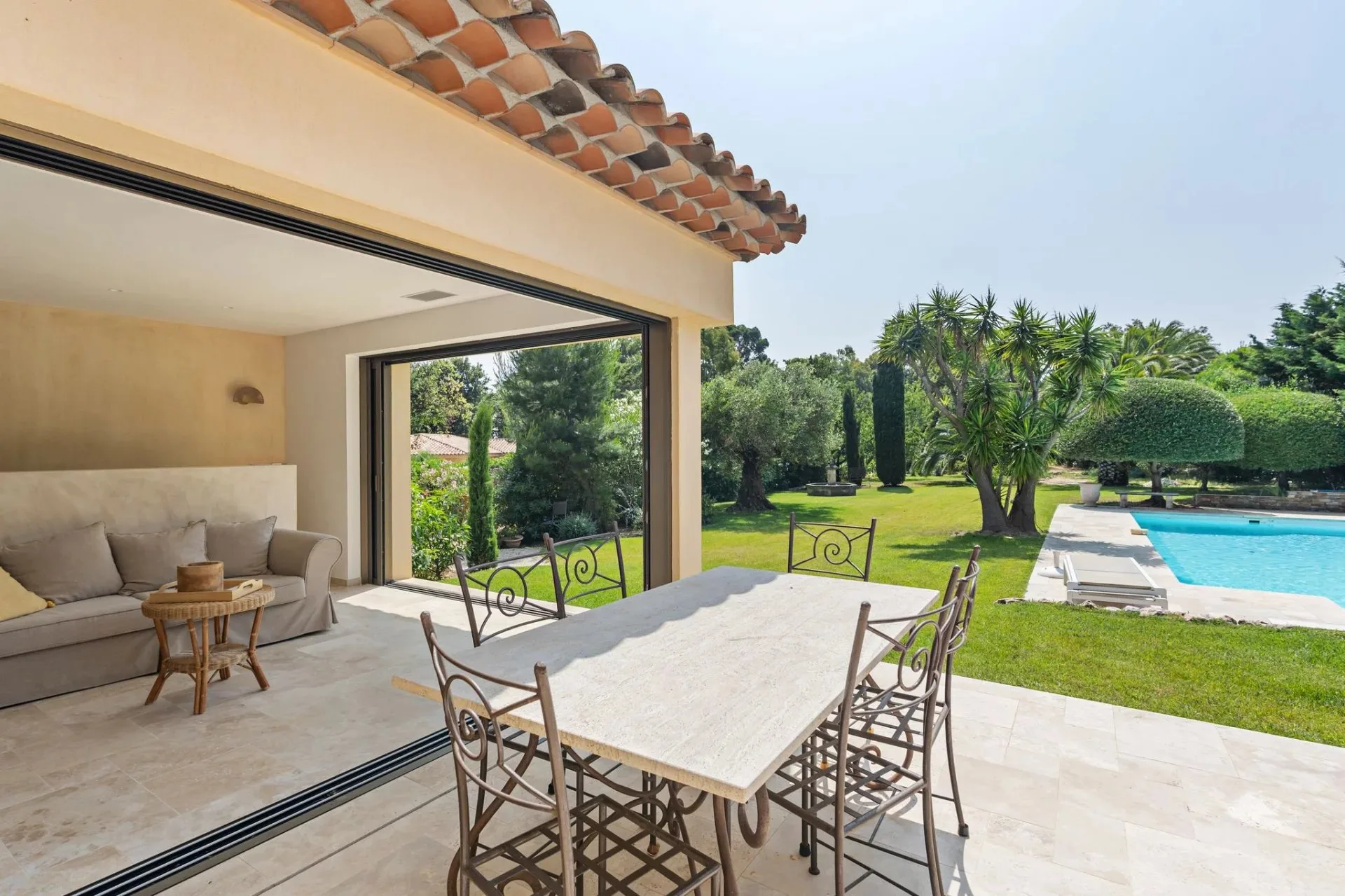 Propriétés à 200m de la plage - Composée de 2 Villas - 7