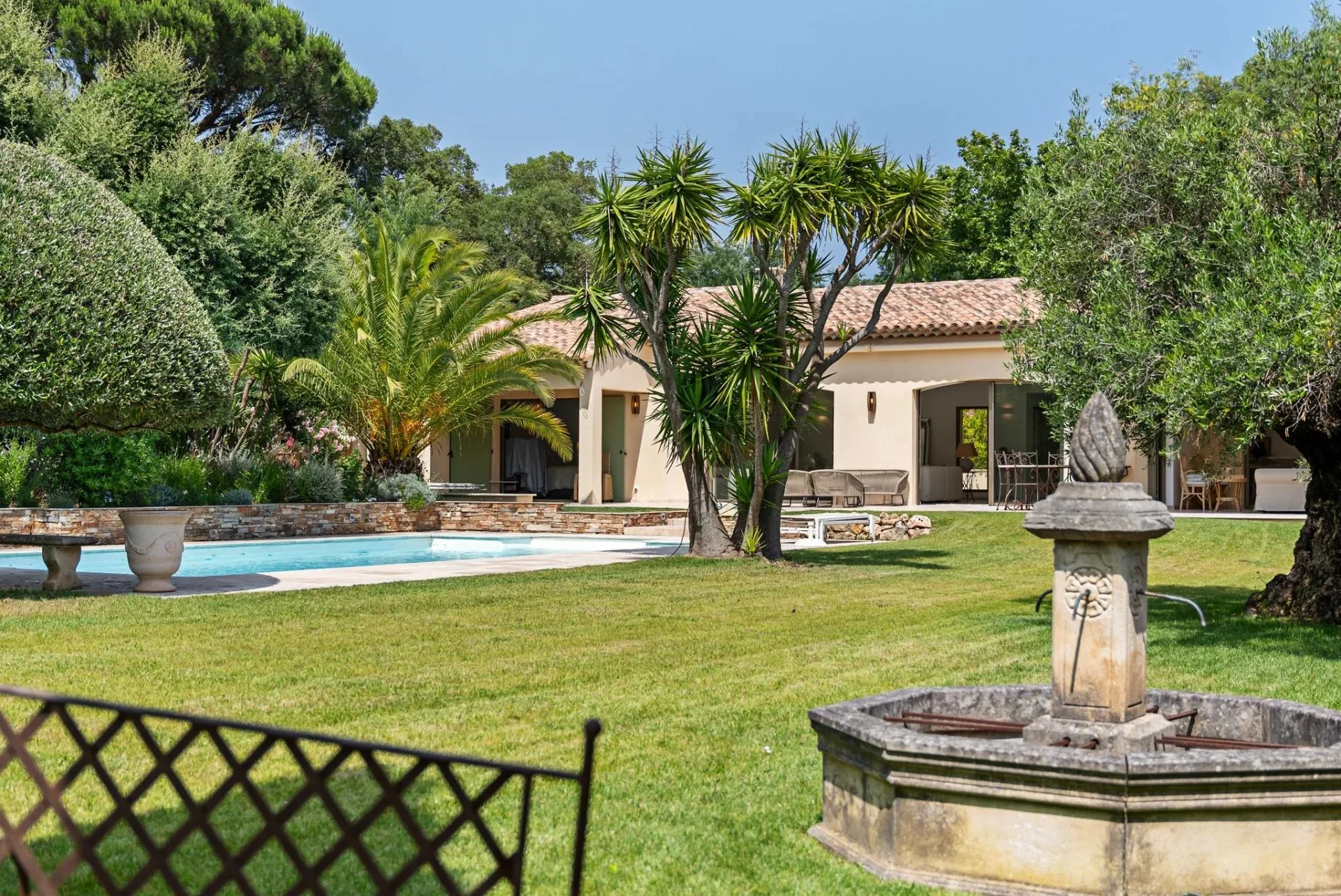 Propriétés à 200m de la plage - Composée de 2 Villas - 5