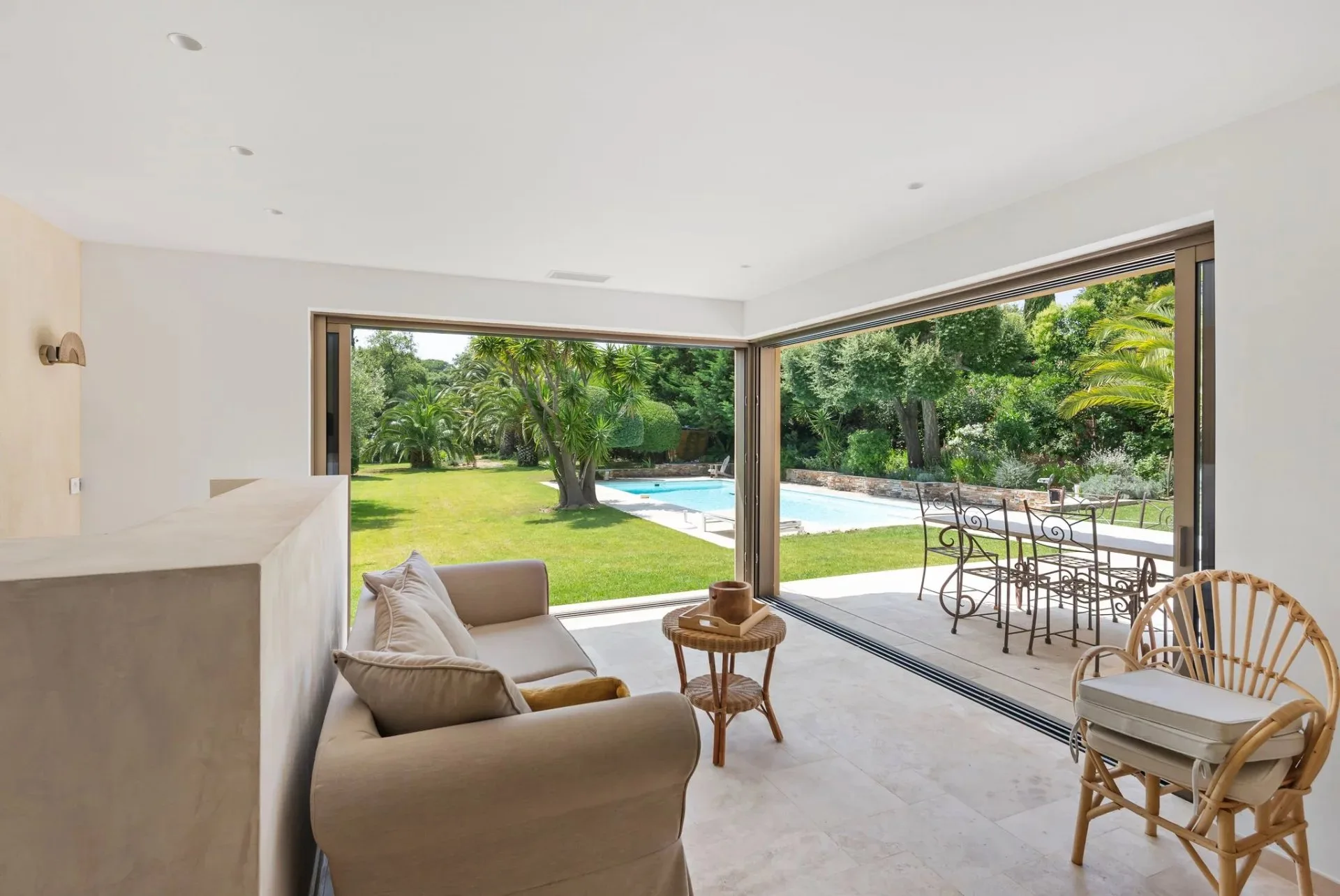 Propriétés à 200m de la plage - Composée de 2 Villas - 13