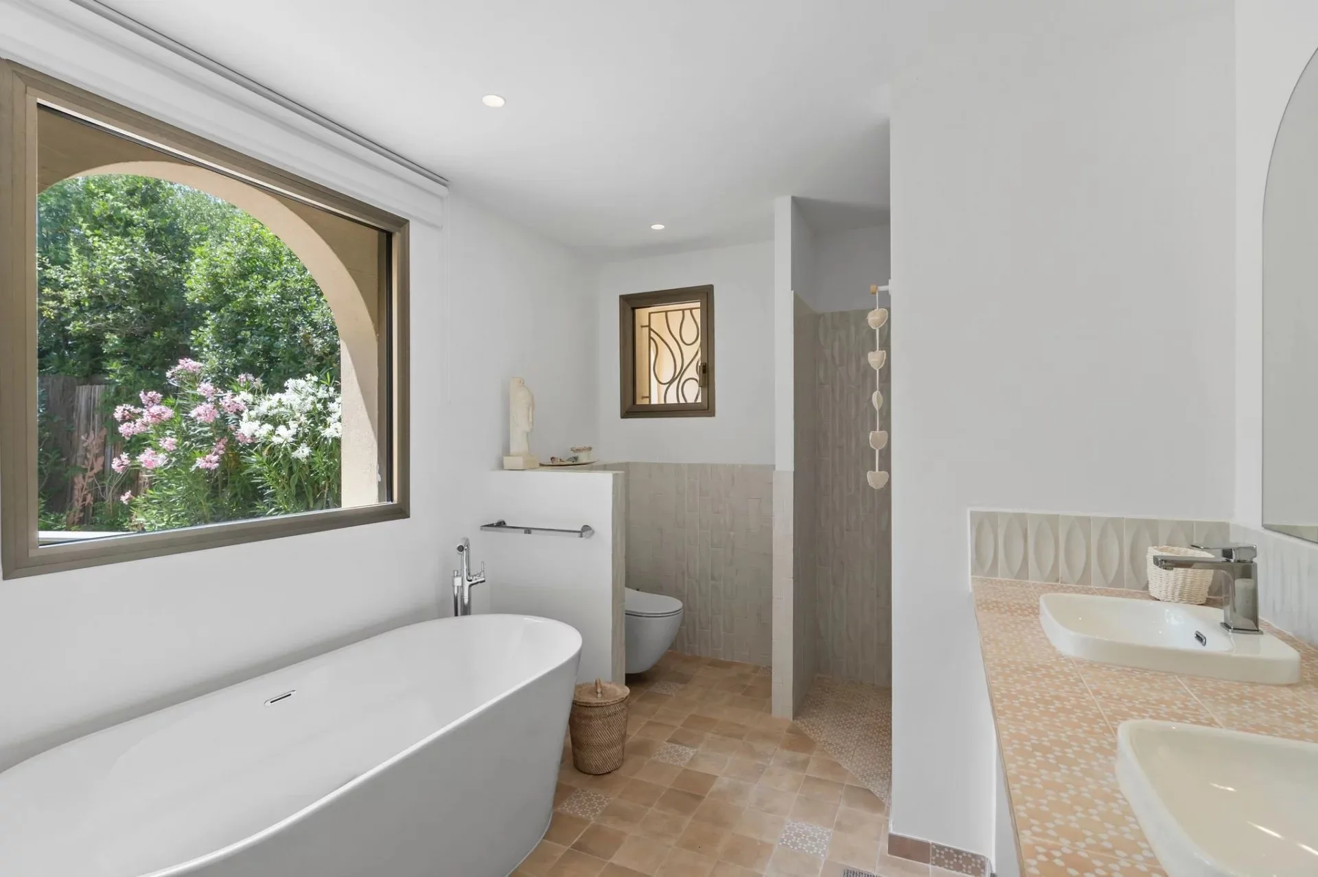 Propriétés à 200m de la plage - Composée de 2 Villas - 20