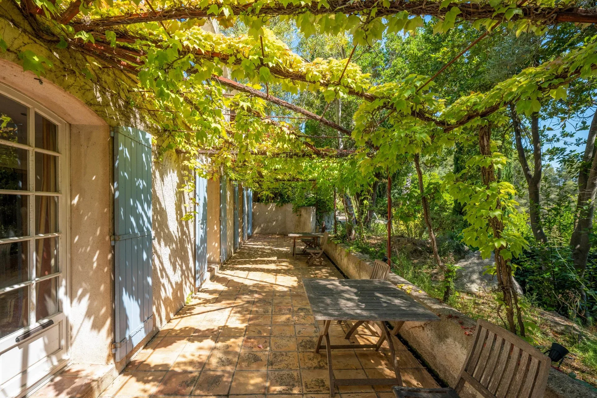 Exclusivité Propriété avec 3 villas, piscine et tennis - 22