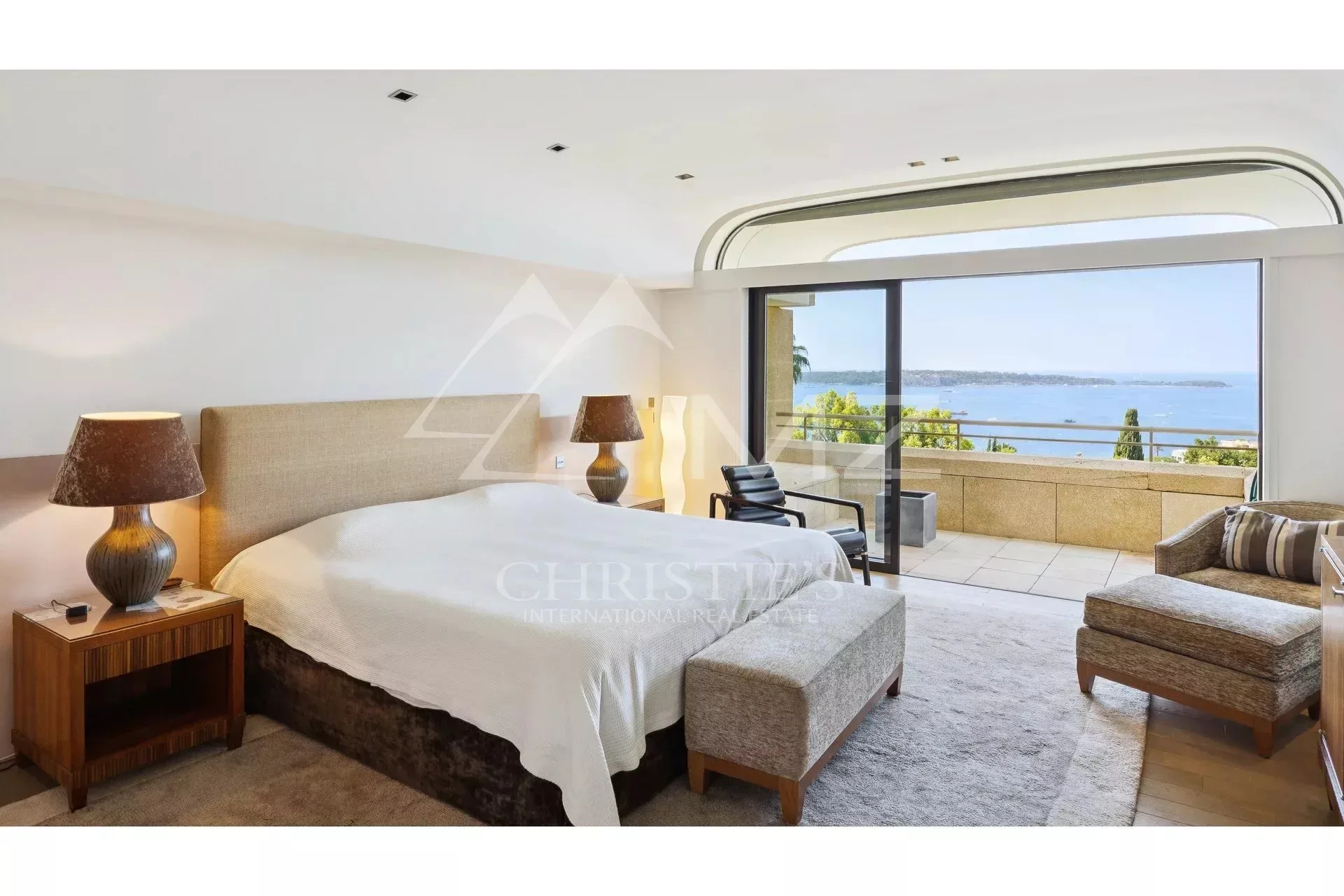 EXCLUSIVITE Appartement d'exception dans le quartier recherché de la Californie - 9