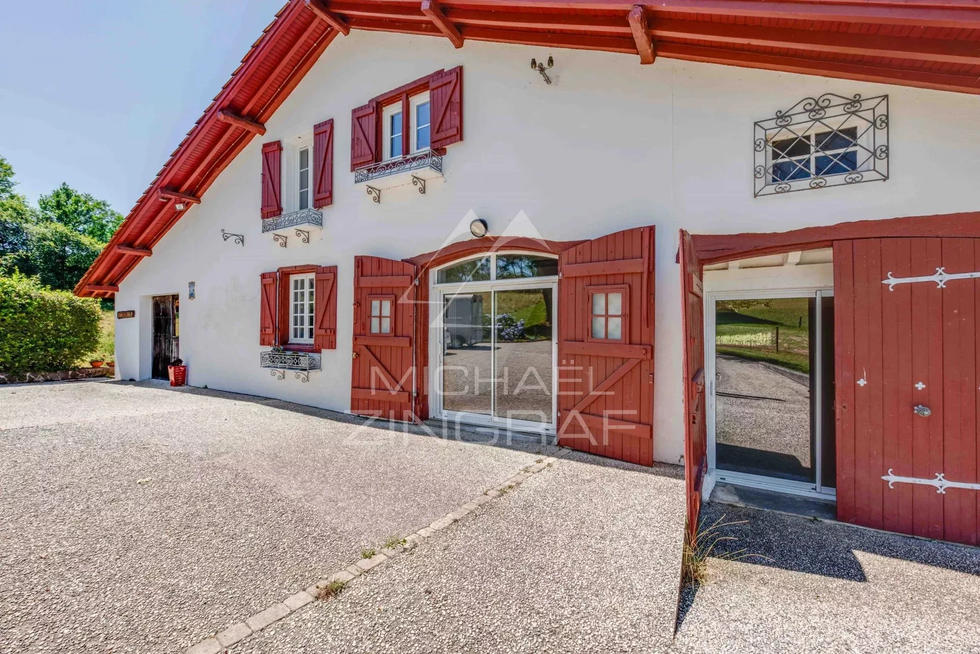 Entre mer et montagnes, ancienne ferme en lisière de forêt / 7 hectares Pays-Basque - 2