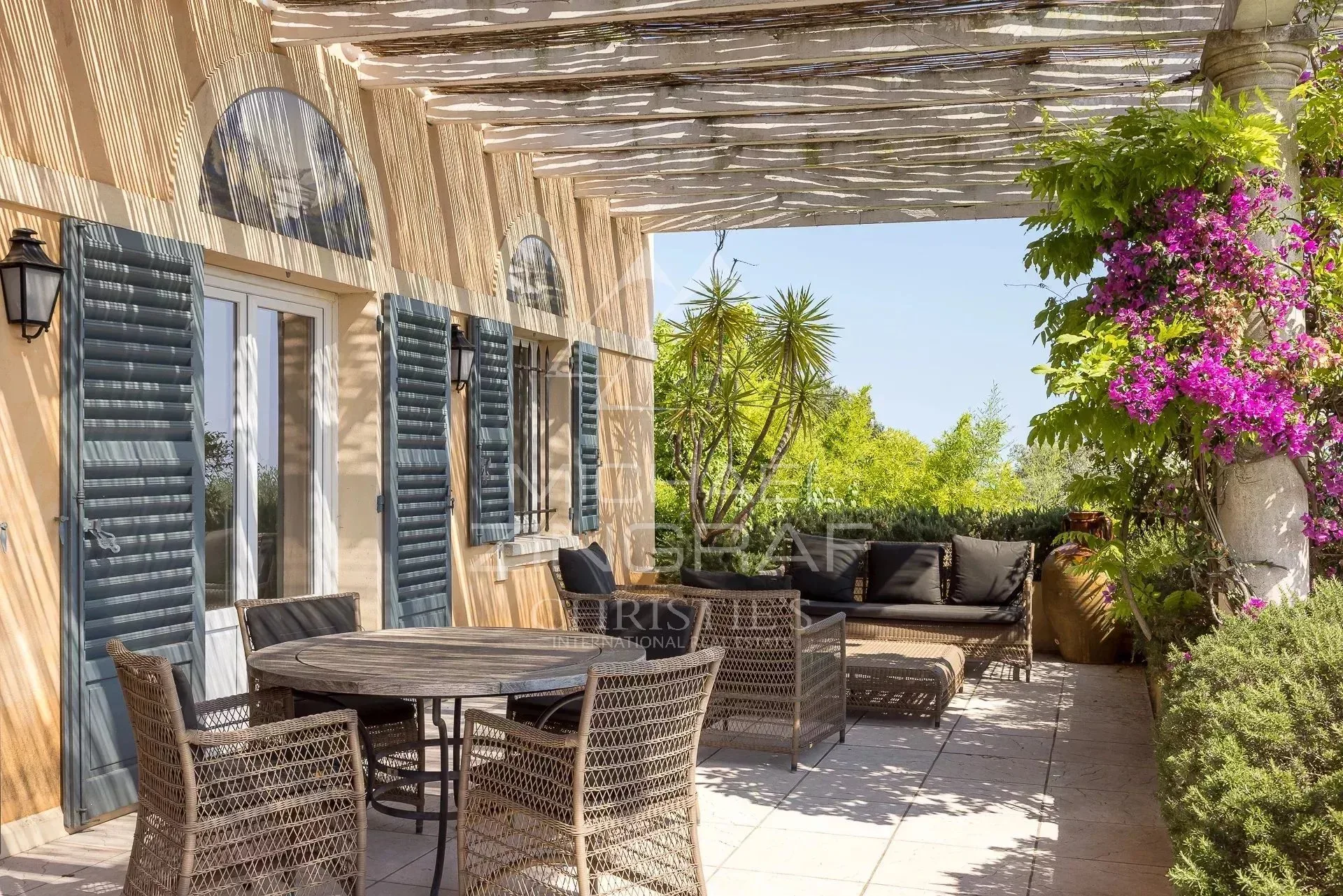 Élégante villa avec vue panoramique et calme absolu proche de Saint-Paul-de-Vence - 9