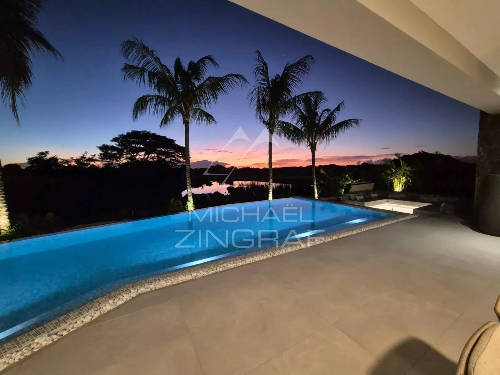 Villa contemporaine avec piscine à Mon Choisy Golf - 25