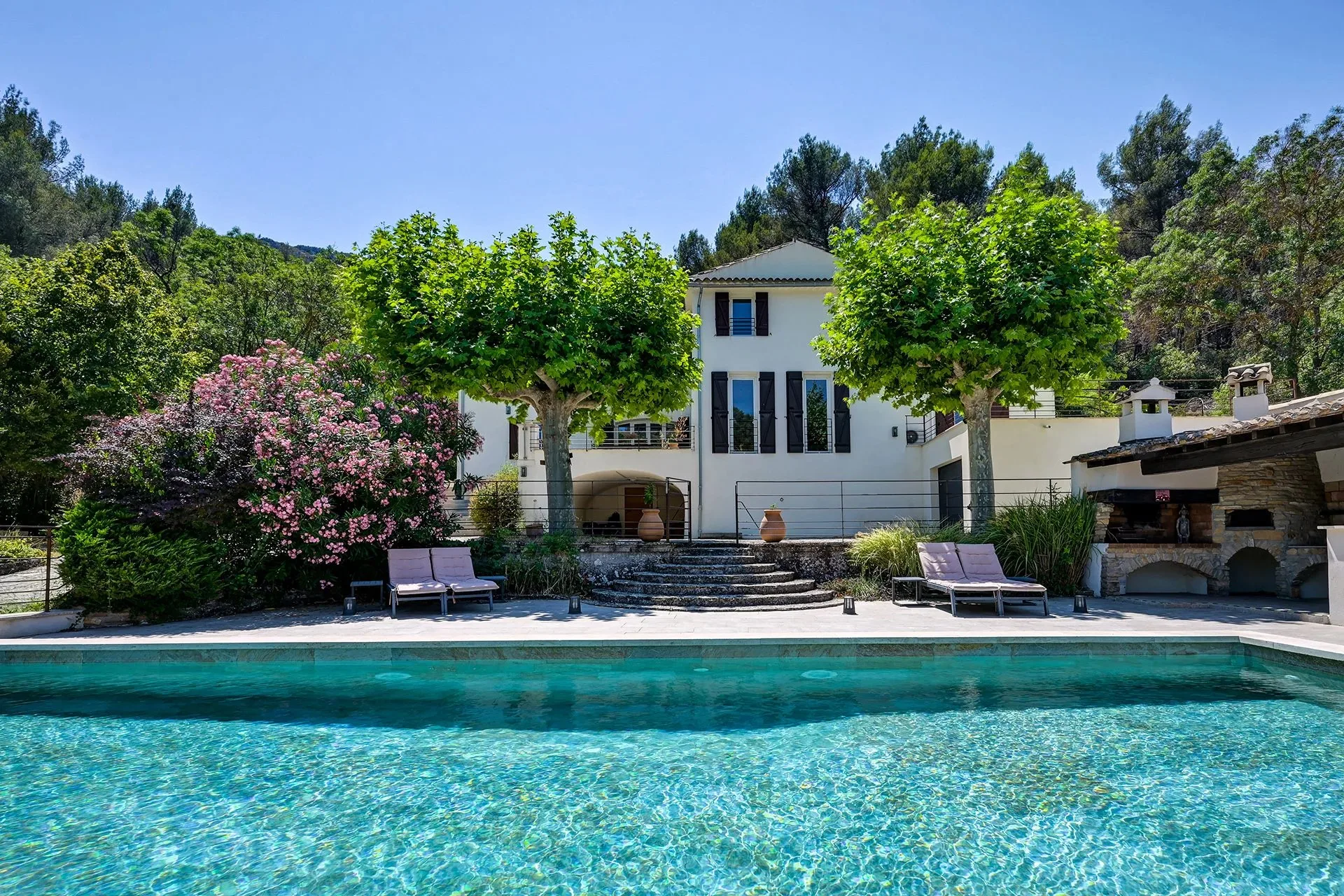 Proche Aix-en-Provence, Élégante propriété avec piscine - 24