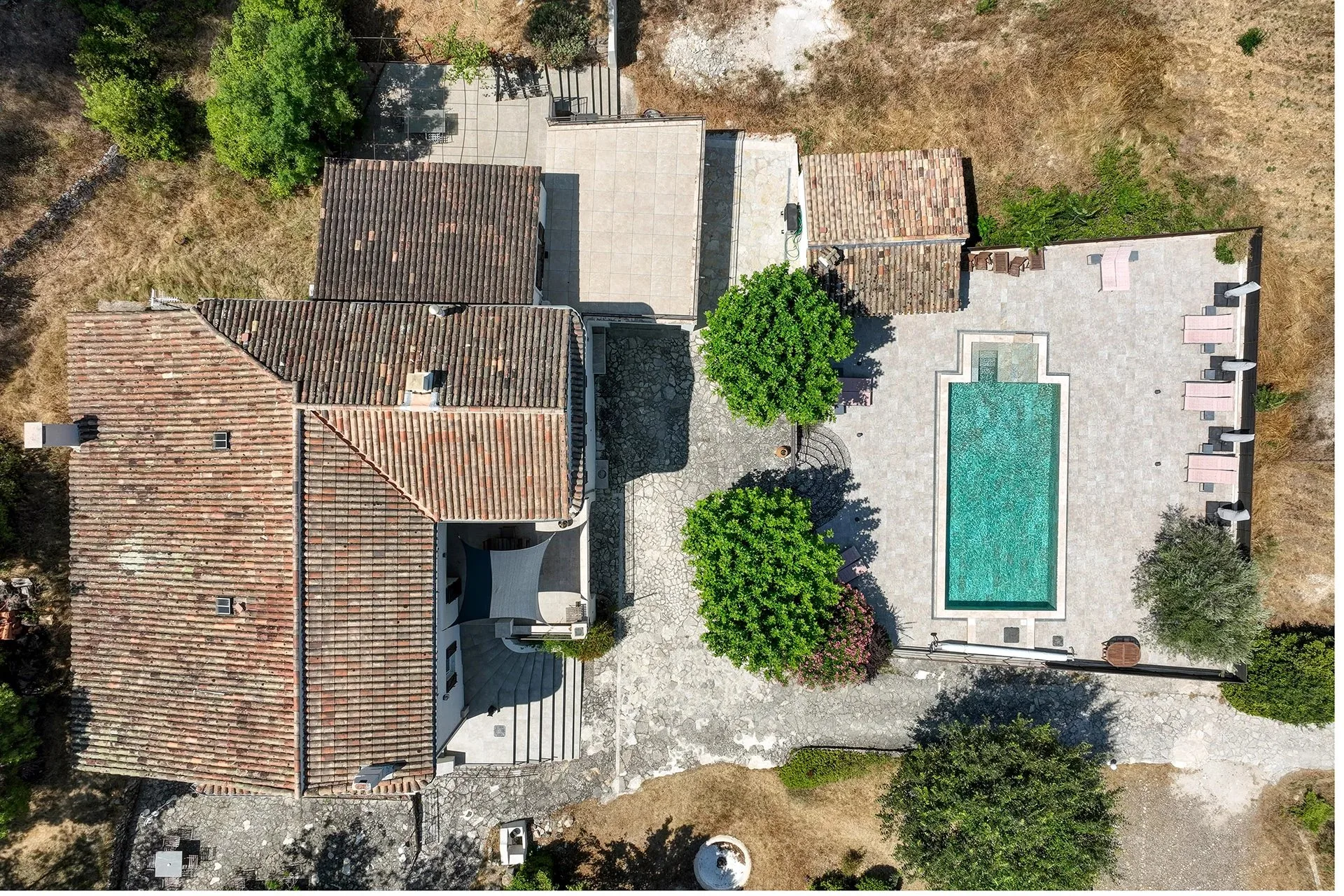 Proche Aix-en-Provence, Élégante propriété avec piscine - 26