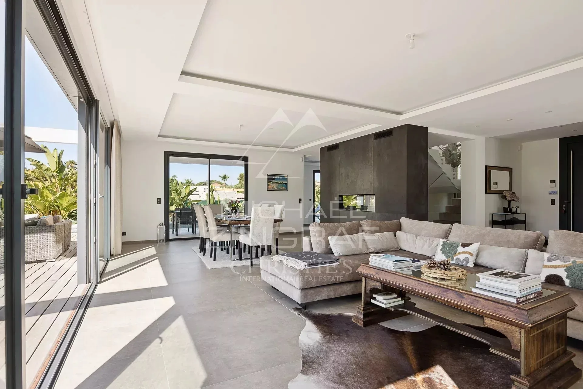 Villa contemporaine d’exception avec vue mer à la Garoupe - 7