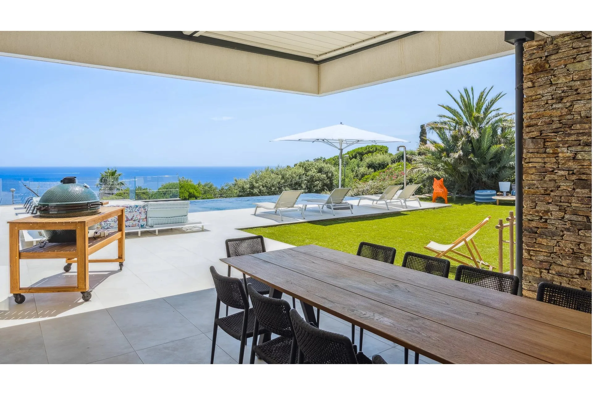 Villa Contemporaine de Prestige avec Vue Mer Panoramique - 3