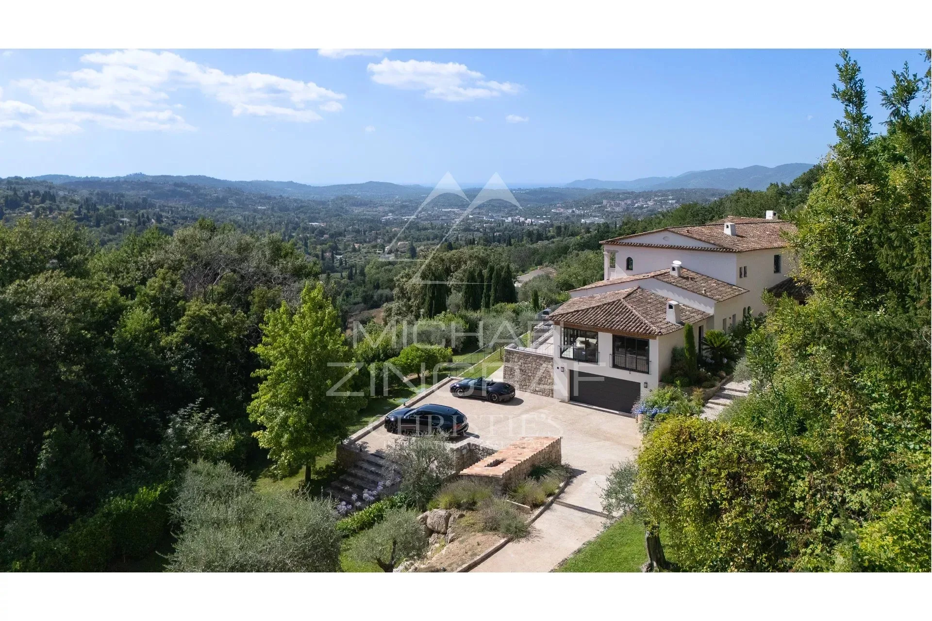 Majestueuse villa à deux pas de Chateauneuf-Grasse
