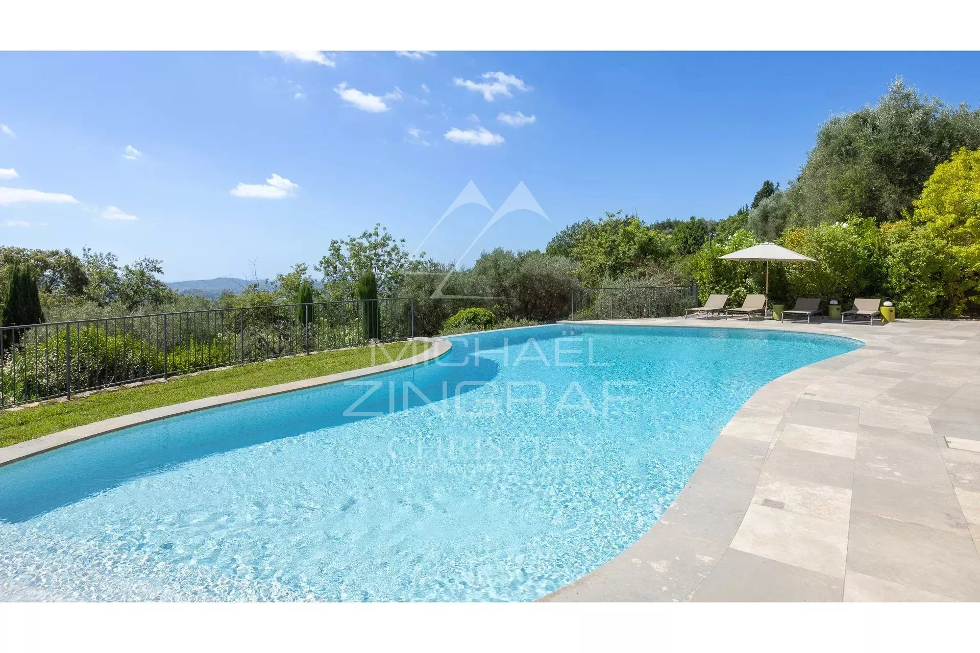 Majestueuse villa à deux pas de Chateauneuf-Grasse - 3