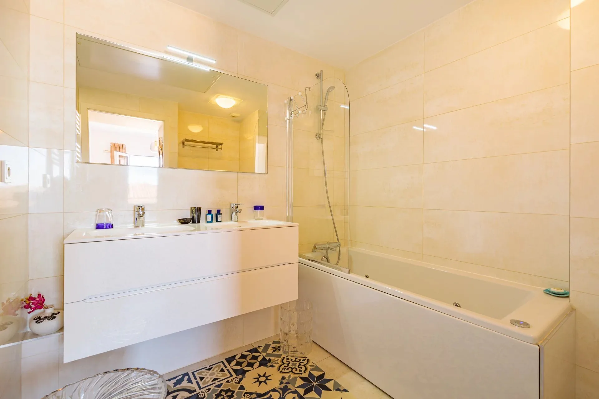 Saint-Tropez centre - Exceptionnel appartement de 3 chambres avec grande terrasse - 12