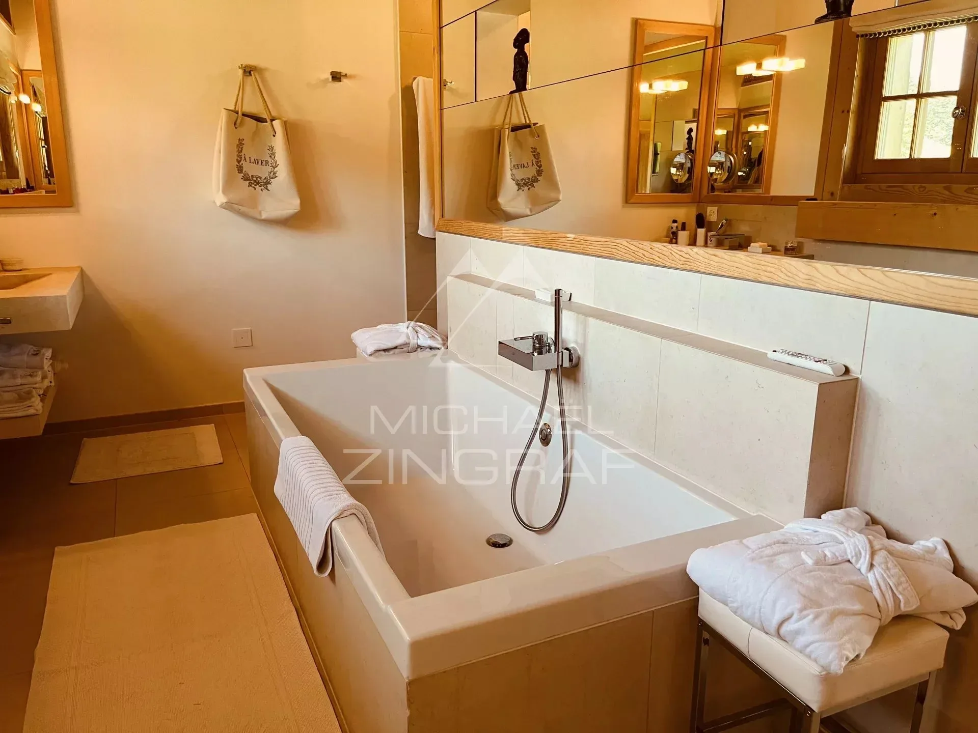 Chalet familial luxueux à proximité des pistes de Schoenried et Saanenmoeser - 11