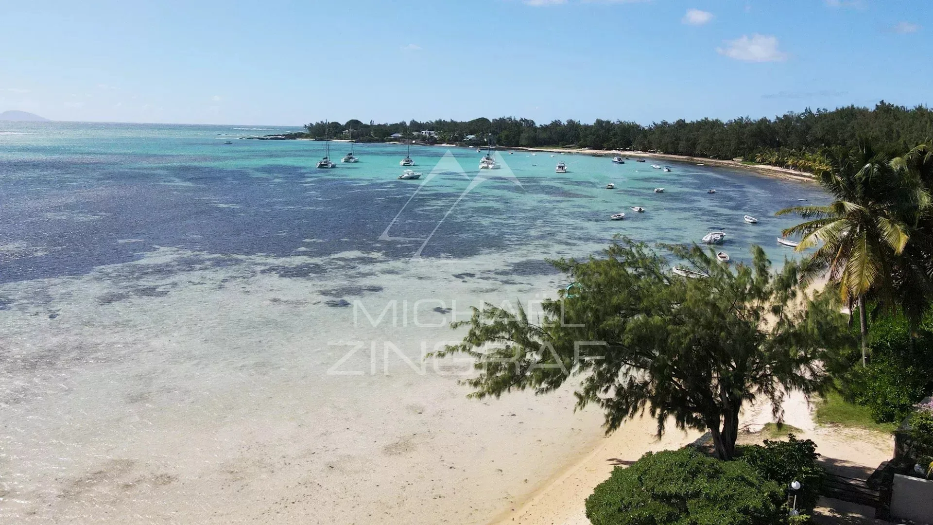 Duplex pieds dans l'eau à Cap Malheureux - 7