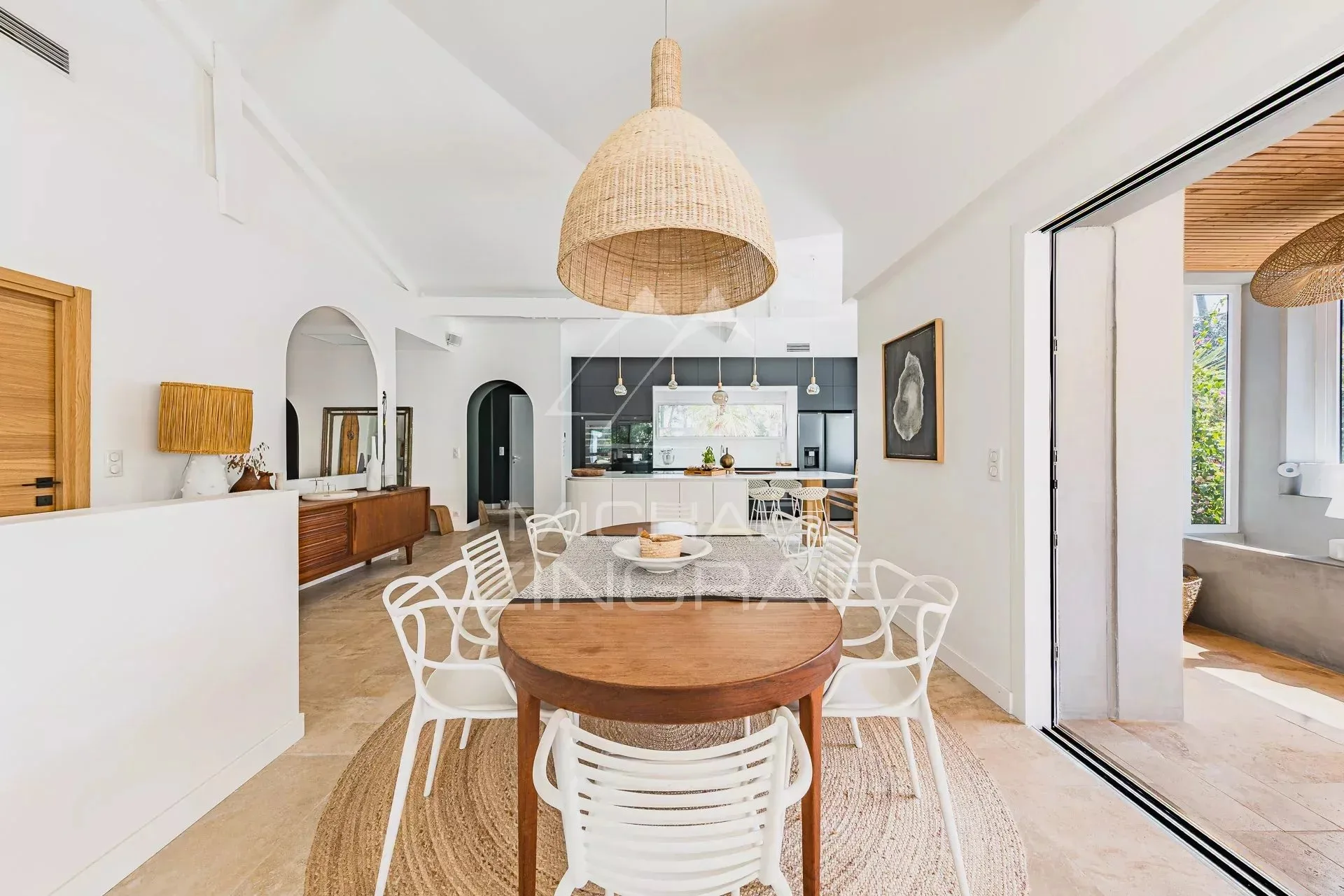 Exceptionnelle maison au calme - 12