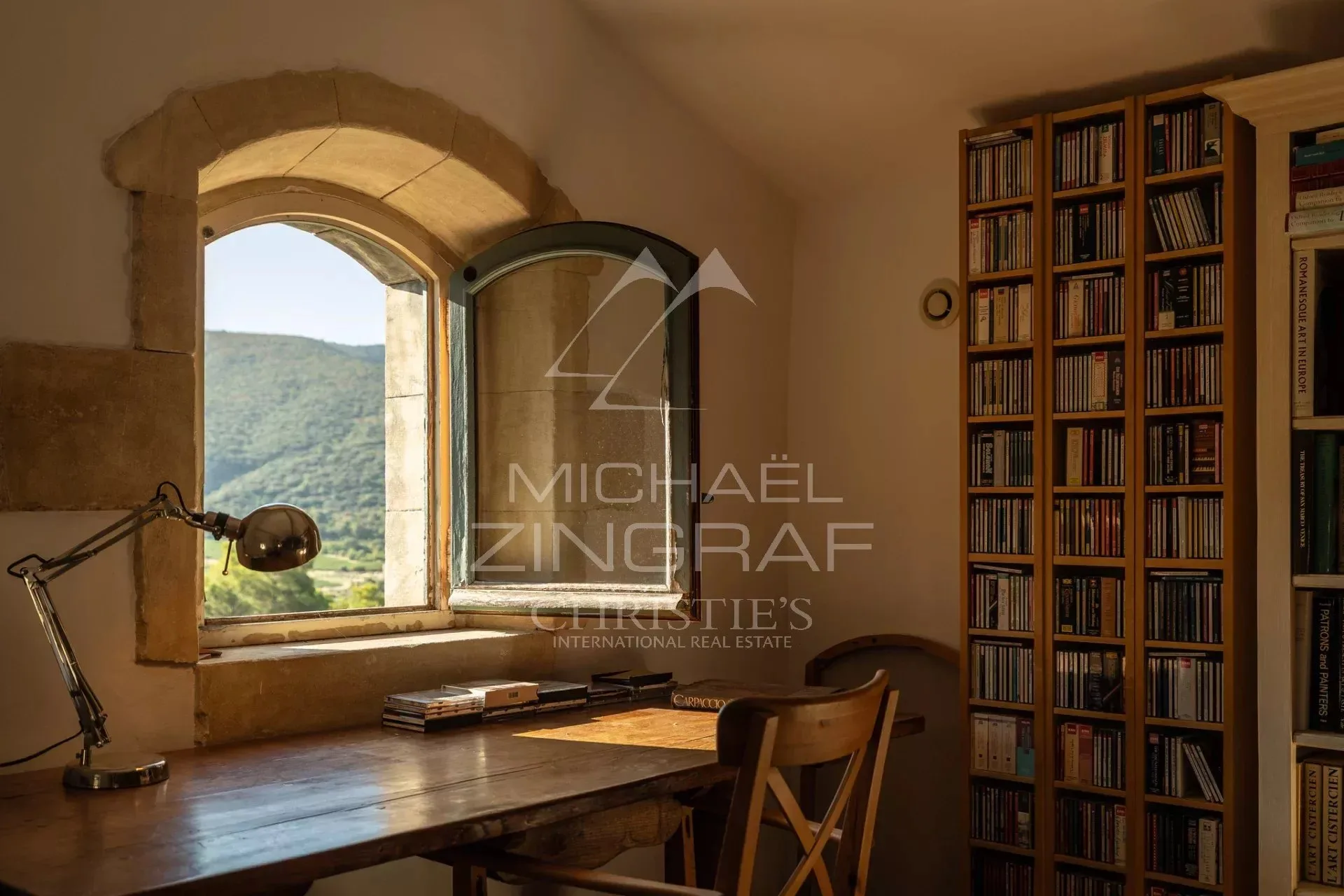 Exclusivité - Propriété unique au cœur du Luberon avec vues exceptionnelles - 10