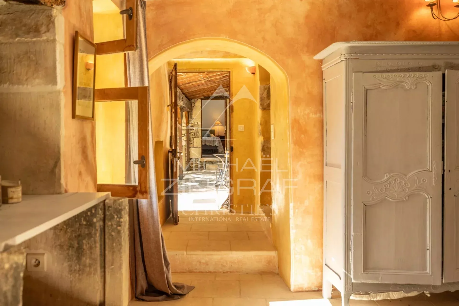 Exclusivité - Propriété unique au cœur du Luberon avec vues exceptionnelles - 9