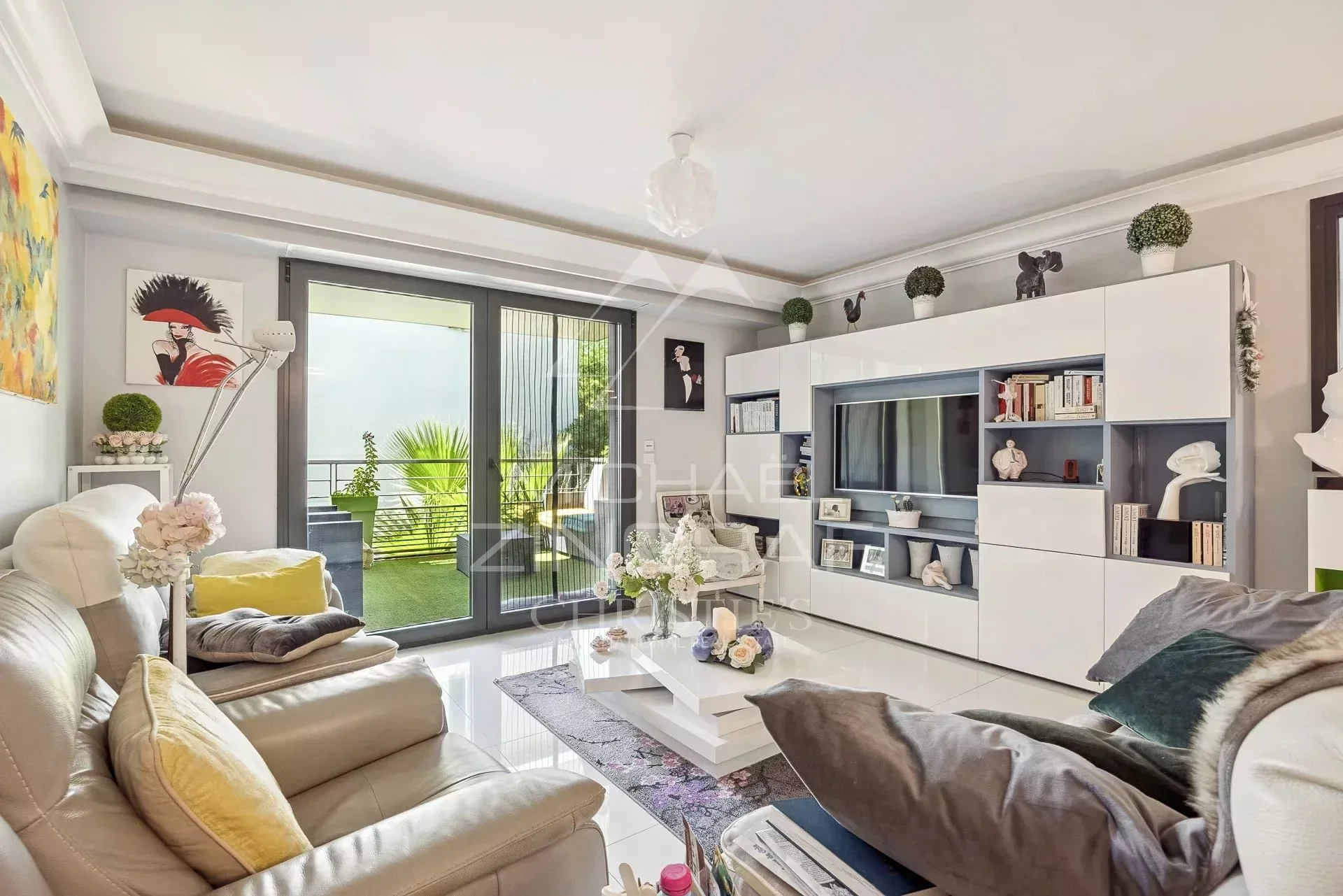 Juan-les-Pins – Bord de mer – Appartement d’exception 129,69 m² - 10