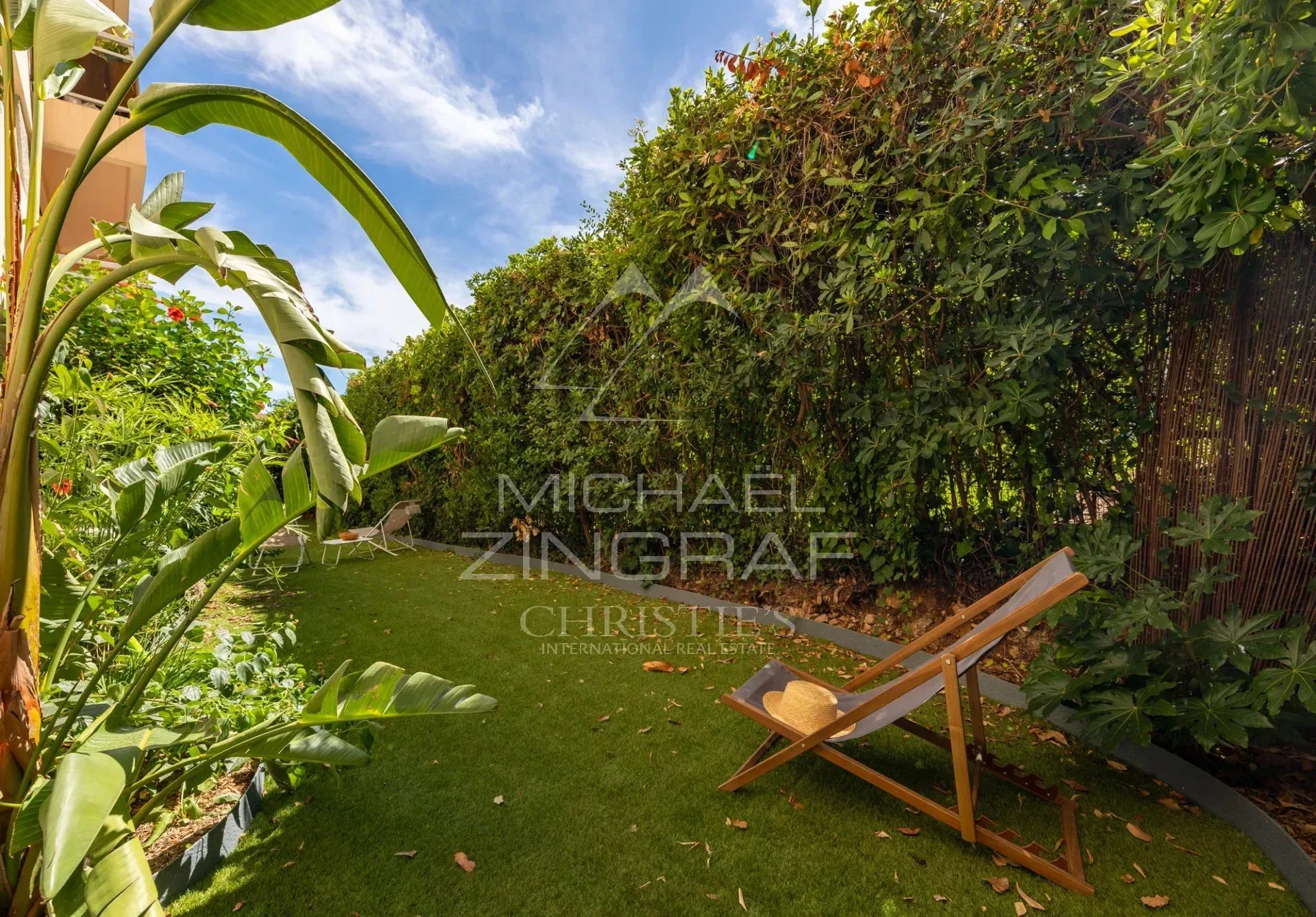 VILLEFRANCHE SUR MER - GROSSE 3-ZIMMER-WOHNUNG IM GARTENGESCHOSS - 9