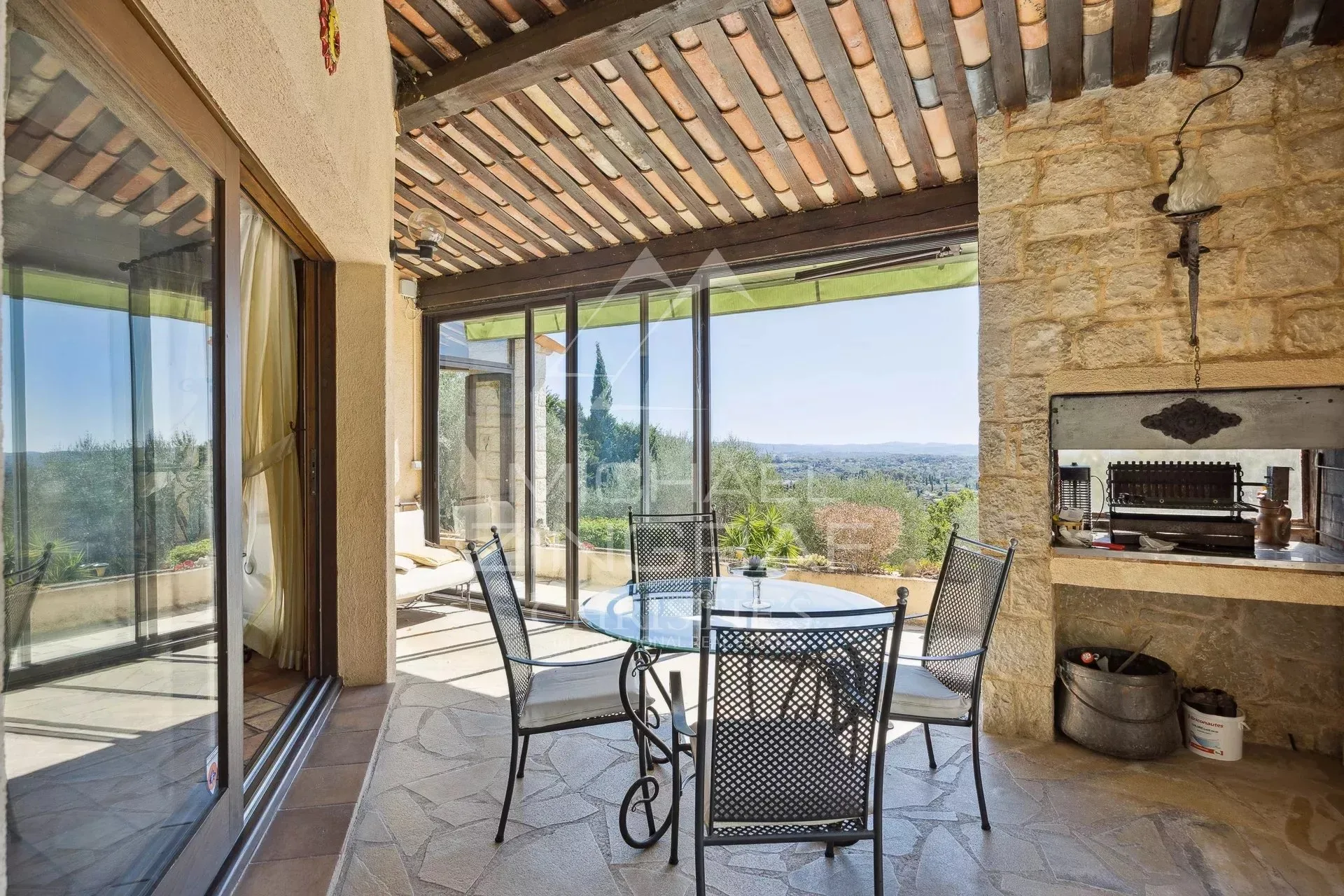 Villa d'architecte avec vue mer et oliveraie - 10