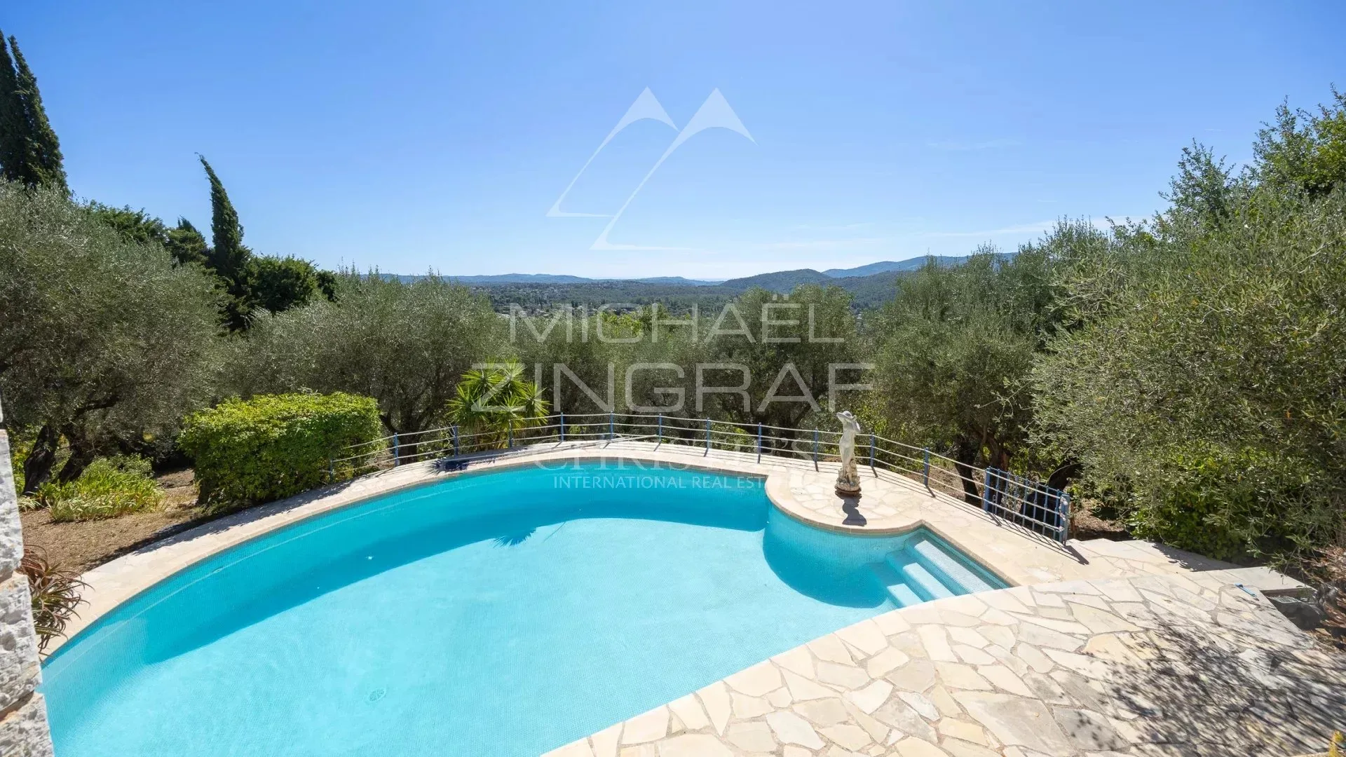 Villa d'architecte avec vue mer et oliveraie - 11