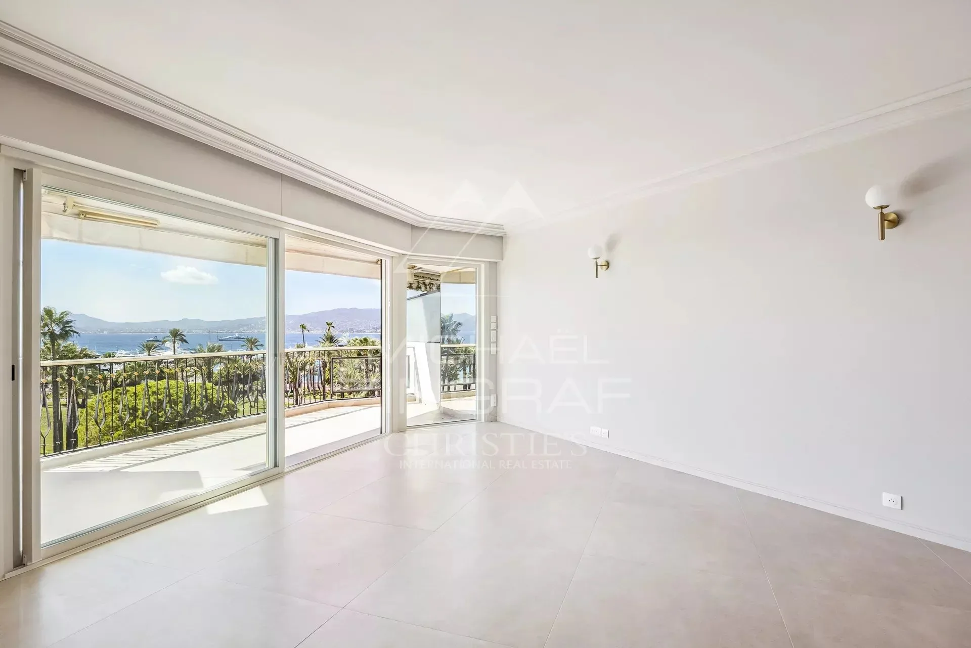 Cannes Croisette - Appartement 3 pièces vue mer exceptionnelle - 5